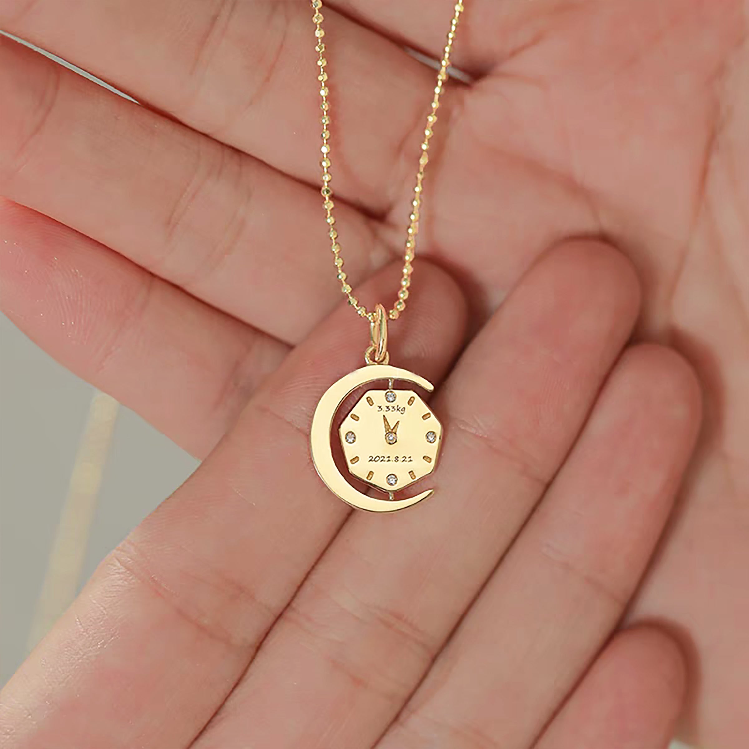 Solid Gold Footprint Necklace - Personalized Jewelry for Moms, Baby Keepsake Gift - Perfect for Mother's Day, Christening & Newborn Celebrations
