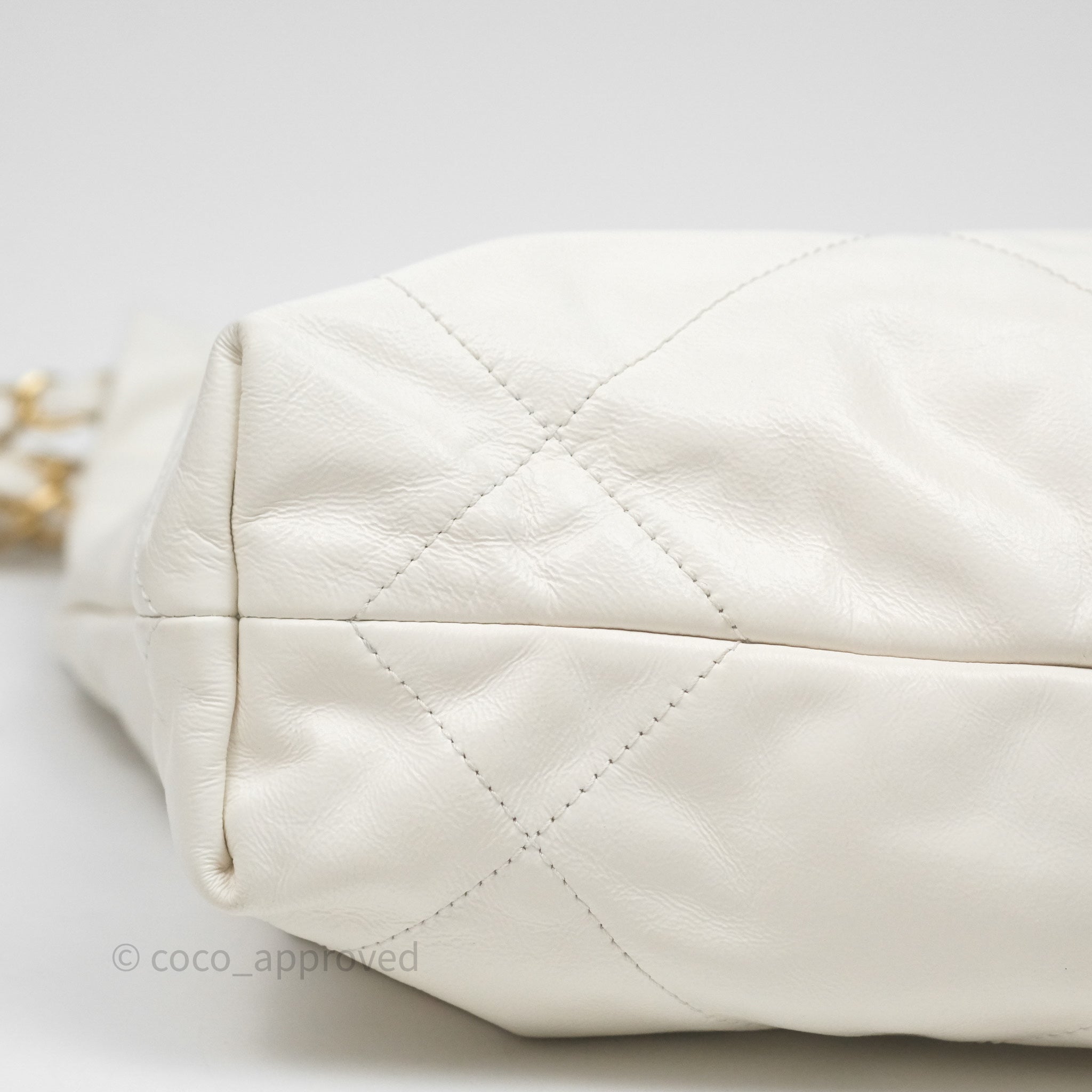 Chanel 22 Small Handbag in White Aged Calfskin with Black Logo & Aged Gold Hardware - Perfect for Everyday Luxury & Evening Events