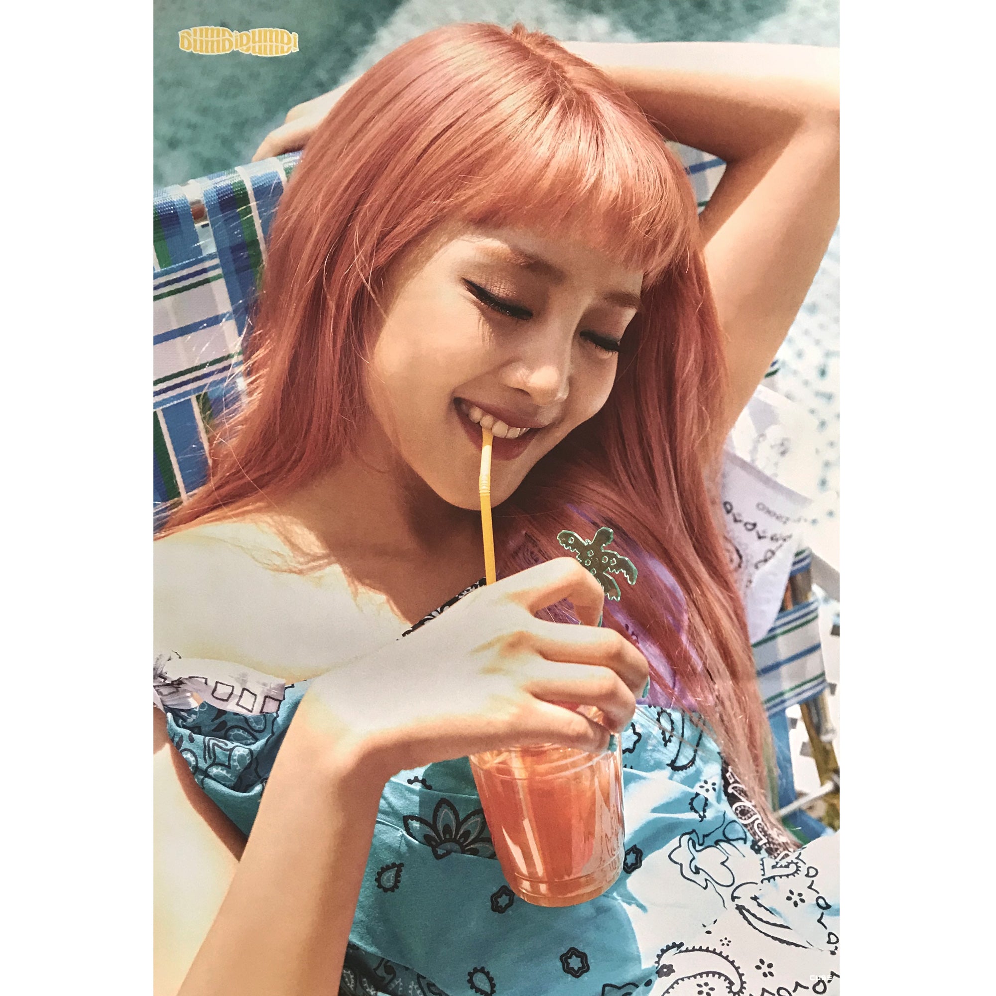 (G)I-DLE 1st Single Album 'DUMDI DUMDI' (Minnie Version) Exclusive Poster - K-Pop Collectible for Fans, Room Decor & Gift Idea