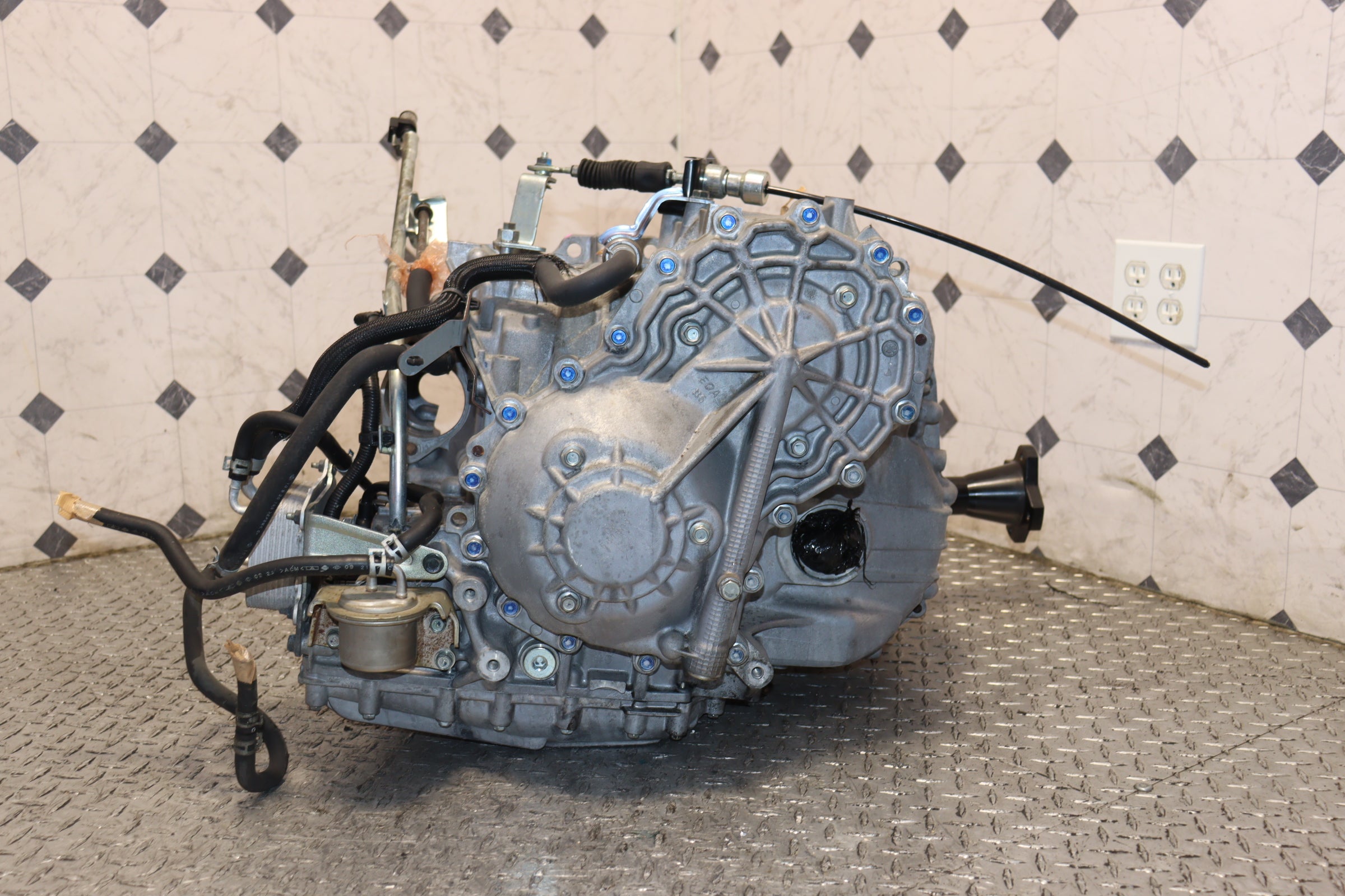 JDM AWD Transmission for 2009-2014 Nissan Murano 3.5L V6 - High Performance Replacement Part for Smooth Shifting & Off-Road Driving