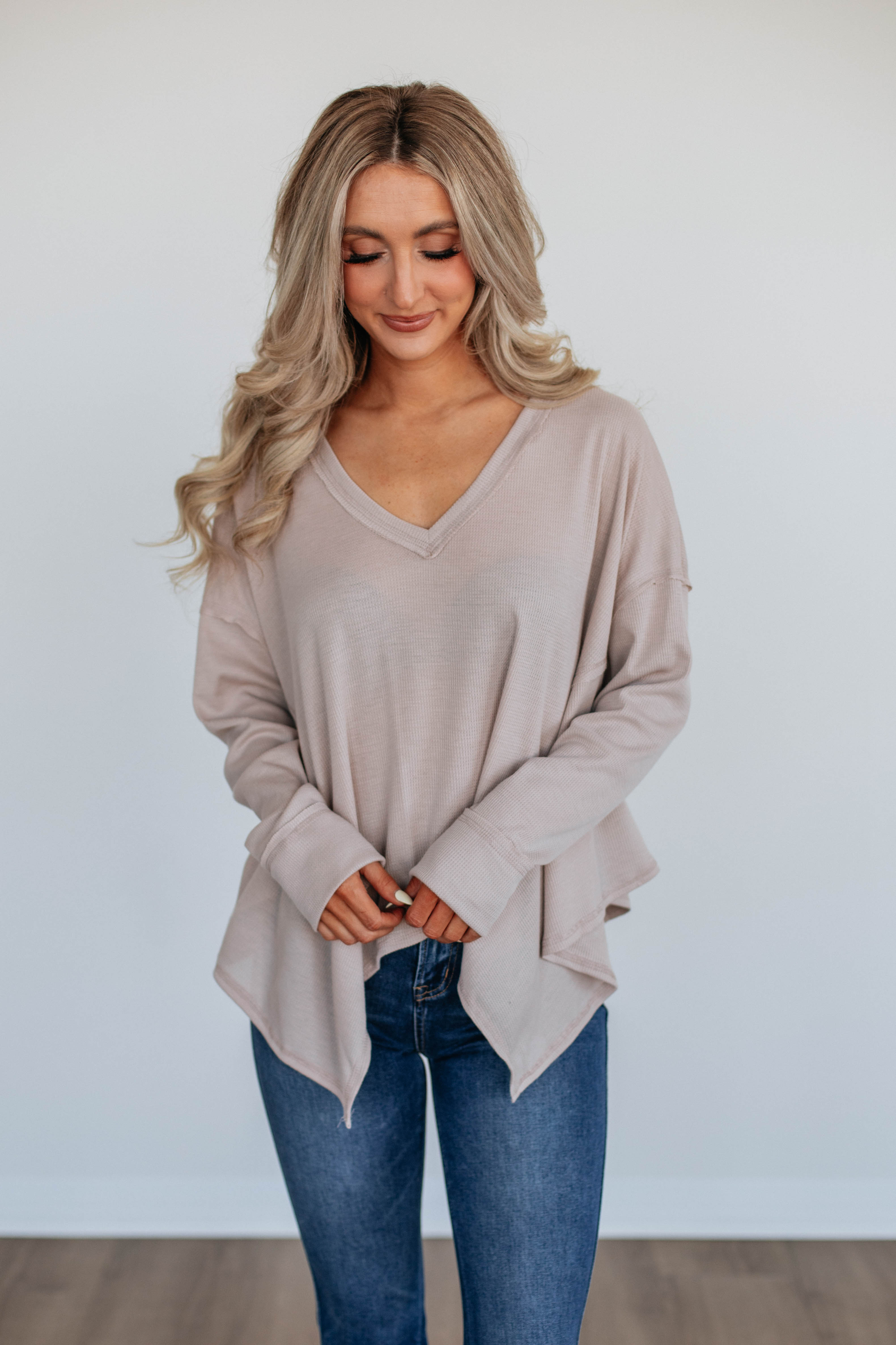 Matson Oversized Top Beige - Loose Fit Casual Blouse for Women | Perfect for Everyday Wear, Office & Outings