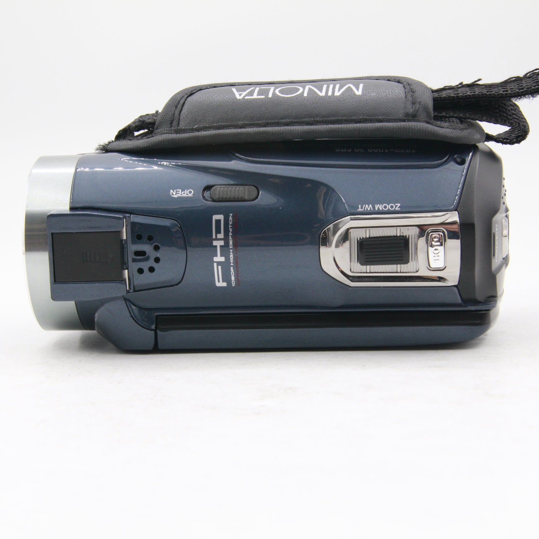 Minolta MN220NV Full HD Night Vision Camcorder with 16x Digital Zoom - Blue - Perfect for Home Security, Wildlife Observation & Nighttime Recording