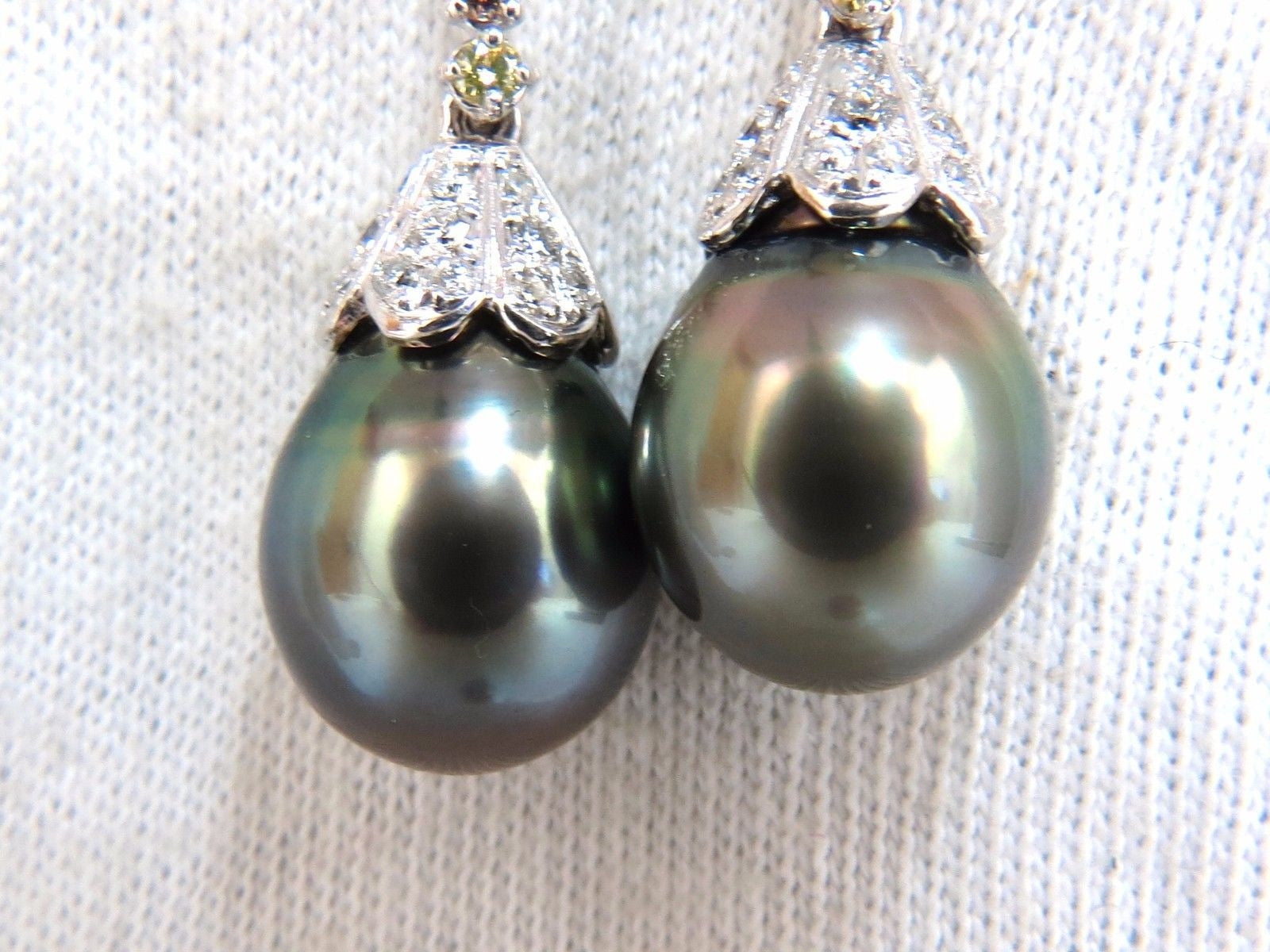 12.70mm Natural Tahitian Pearl Dangle Earrings with Diamond Accents in 14K Gold – Perfect for Weddings, Parties & Special Occasions