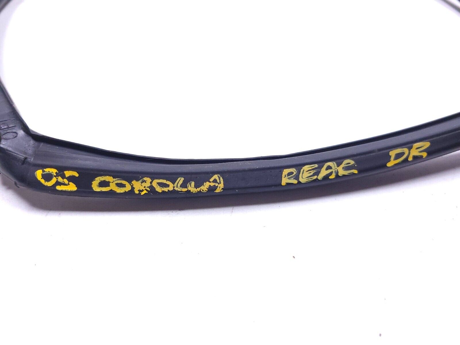 03 08 Toyota Corolla Rear Left Driver Side Door Weatherstrip Seal - 3pcs OEM Replacement - Perfect for Weather Protection & Noise Reduction