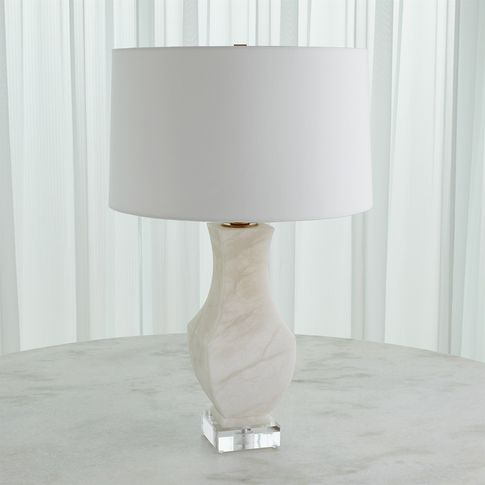 Elegant Alabaster Square Urn Lamp - Classic Home Decor for Living Room, Bedroom & Office - Perfect for Ambient Lighting & Stylish Interior Design
