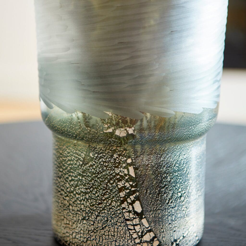 Cyan Design 11096 Canyonland Vase - Clear & Gilded Silver Squat Vase for Home Decor, Wedding Centerpiece, and Modern Tabletop Display