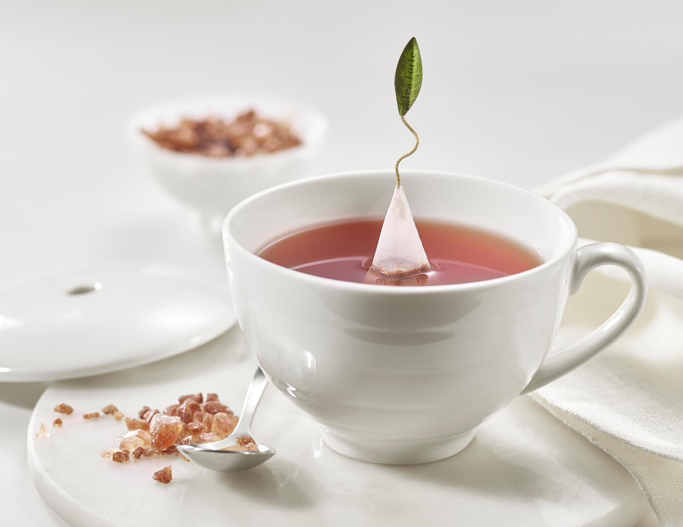 Premium Tea Gift Set with Elegant Cafe Cups - Perfect for Afternoon Tea, Gifts & Relaxation Moments