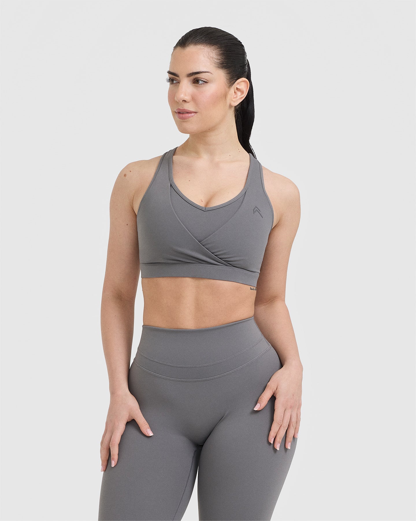 High Support Seamless Sports Bra for Women - Breathable & Comfortable Workout Top in Ash Grey | Perfect for Yoga, Running & Gym