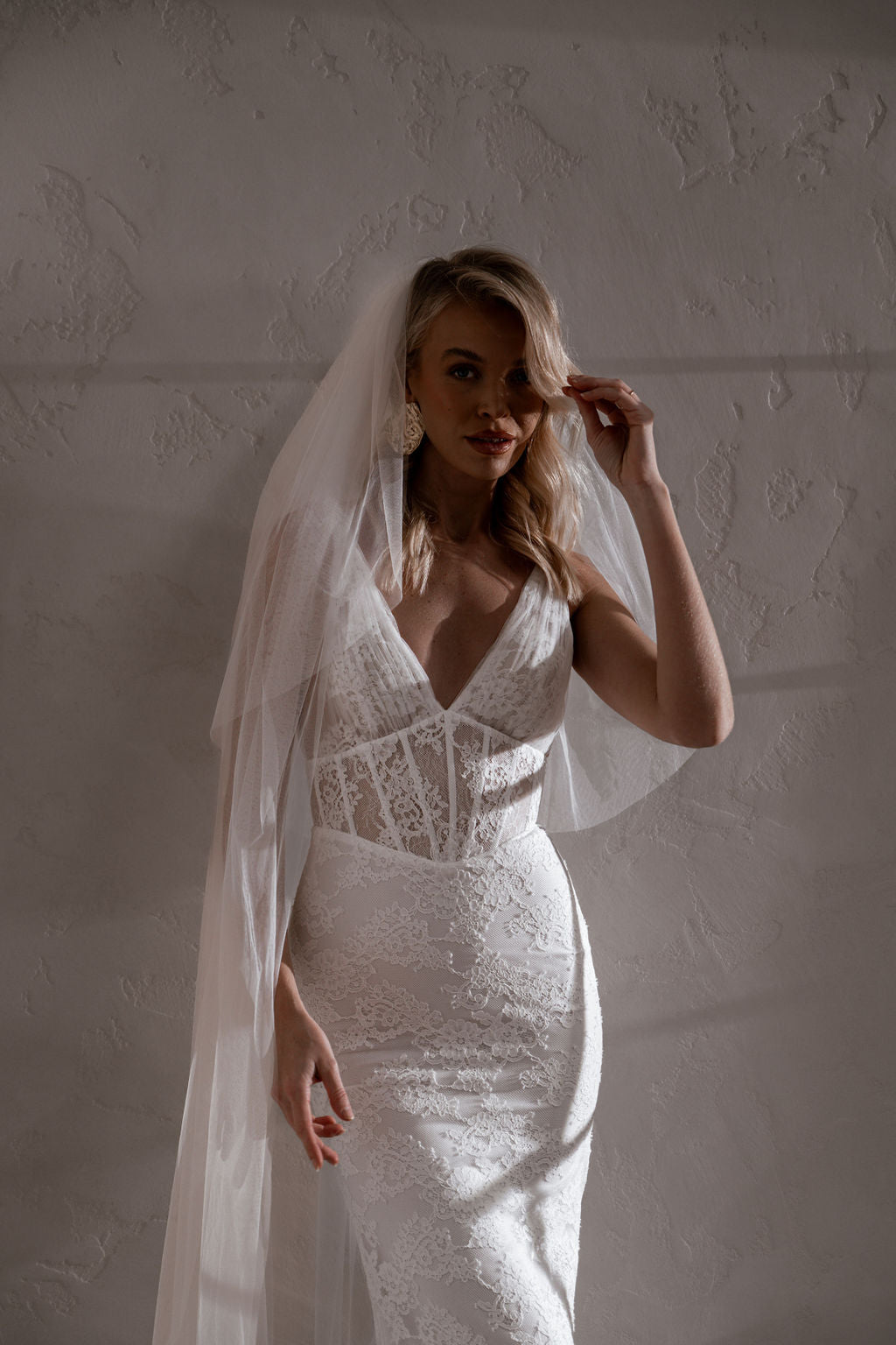 Ivory Tulle Fabric - Premium Bridal & Wedding Dress Material for DIY Gowns, Veils & Decorations | Perfect for Bridal Accessories, Home Decor & Craft Projects