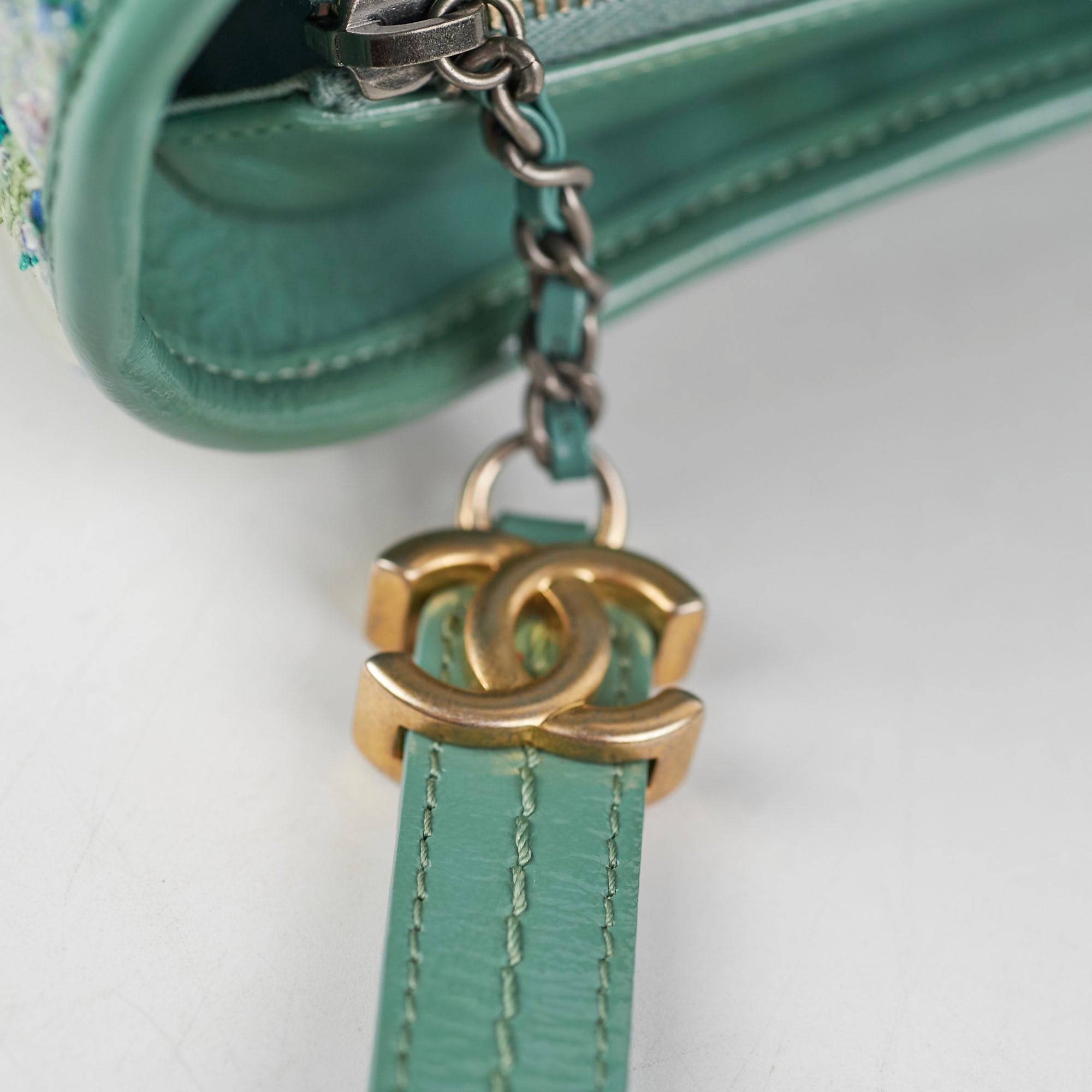 Chanel Medium Gabrielle Green Tweed/PVC Handbag Series 25 - Luxury Designer Shoulder Bag for Women, Perfect for Parties, Work & Everyday Use