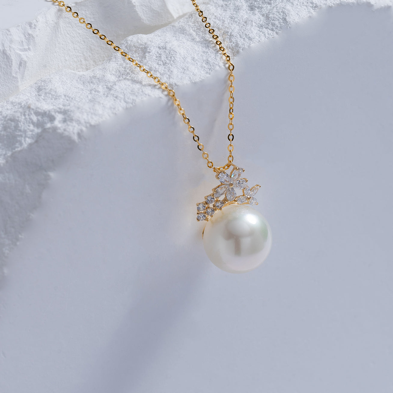 18K Solid Gold Australian White Saltwater Pearl Necklace - Elegant & Timeless Jewelry for Women | Perfect for Weddings, Anniversaries, and Special Occasions