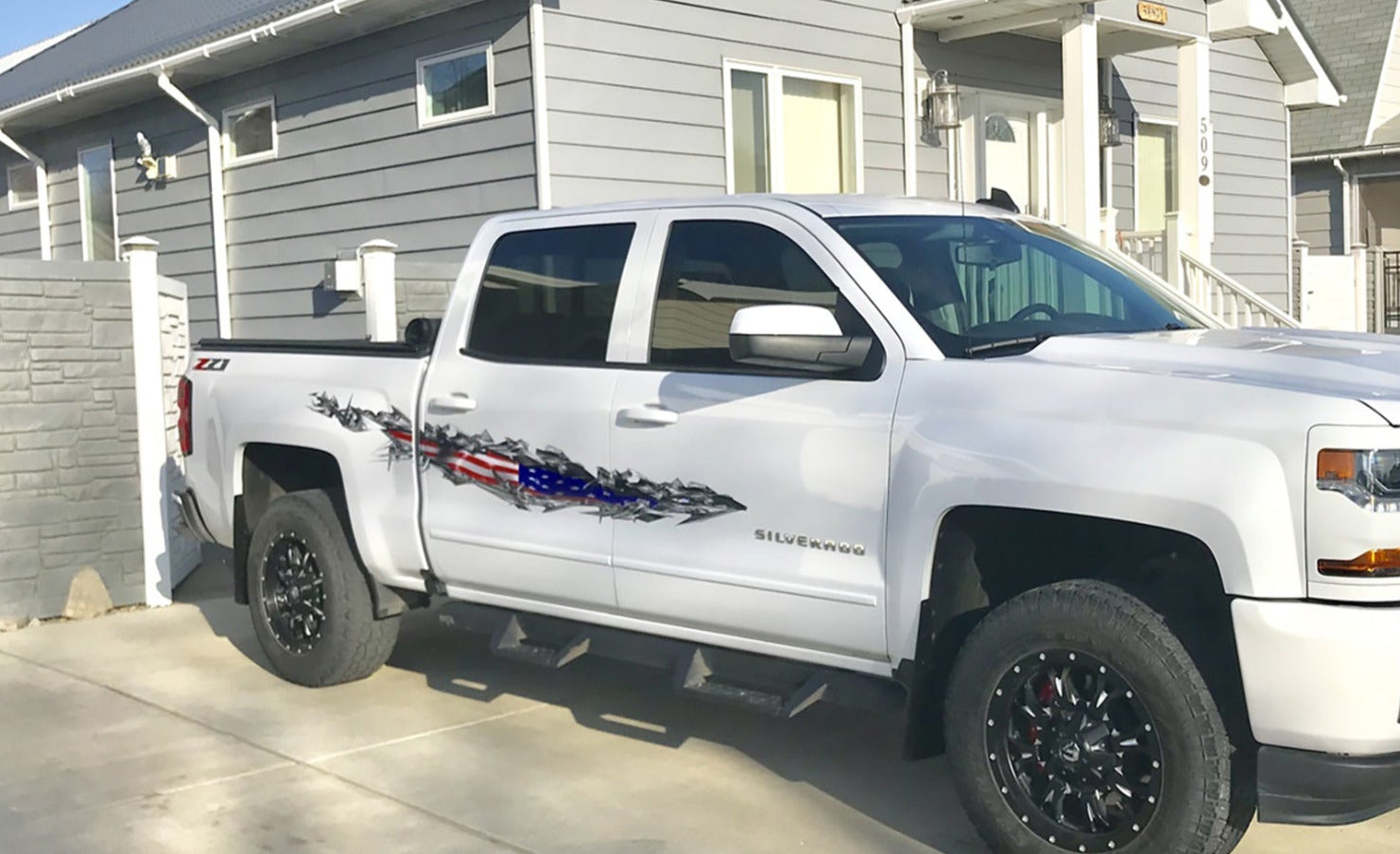 Ripper American Flag Tear Truck Graphic Decals - Patriotic Vinyl Stickers for Cars, Trucks & Windows - Perfect for 4th of July, Veterans Day & Car Shows