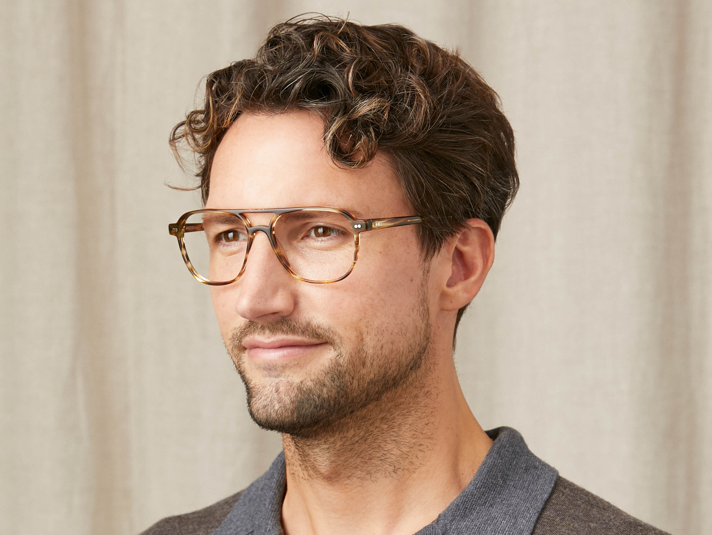Bjorn | Premium Comfort & Style for Everyday Wear | Perfect for Work, Travel & Casual Outfits