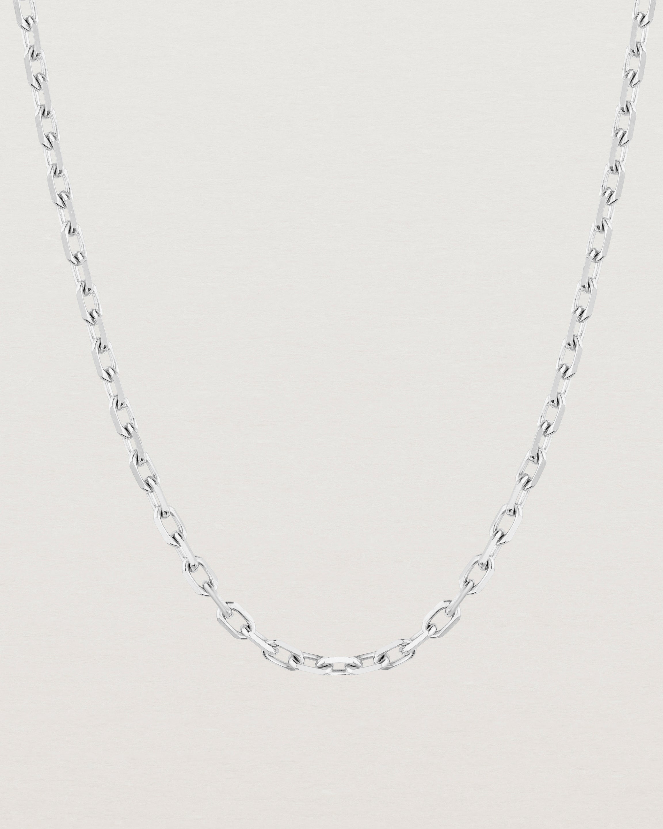 Layering Chain Necklace for Women - Dainty Gold & Silver Layered Necklaces Set - Trendy Minimalist Jewelry for Everyday Wear, Gift Giving & Special Occasions