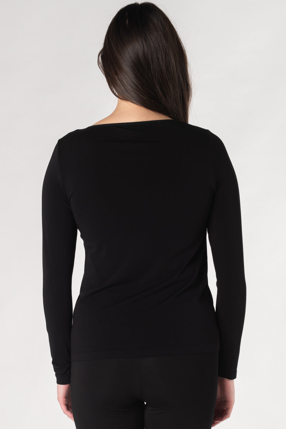 Aurora Seamless Bamboo Long Sleeve Shirt for Women - Soft & Comfortable Black Top for Yoga, Workout & Everyday Wear