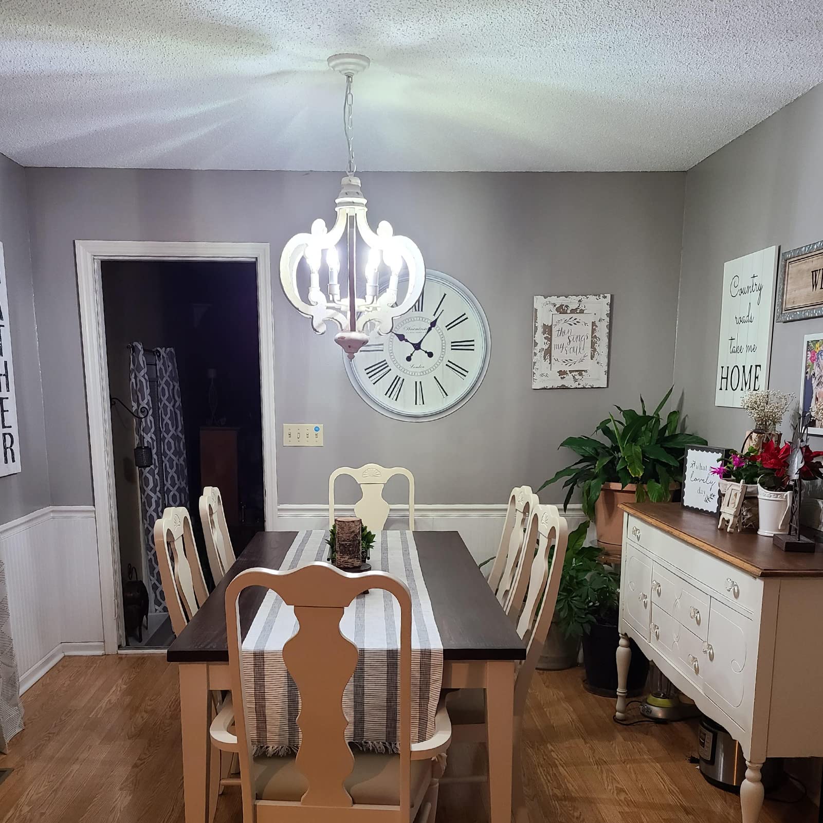 Farmhouse Chandelier 6-Lights Wooden Dining Room Light Fixture - Distressed White Candle Style Chandelier for Kitchen Island, Bedroom, Entryway & Living Room (20.1 Inch) - Perfect Rustic Lighting for Dining Tables, Kitchen Islands & Farmhouse Decor