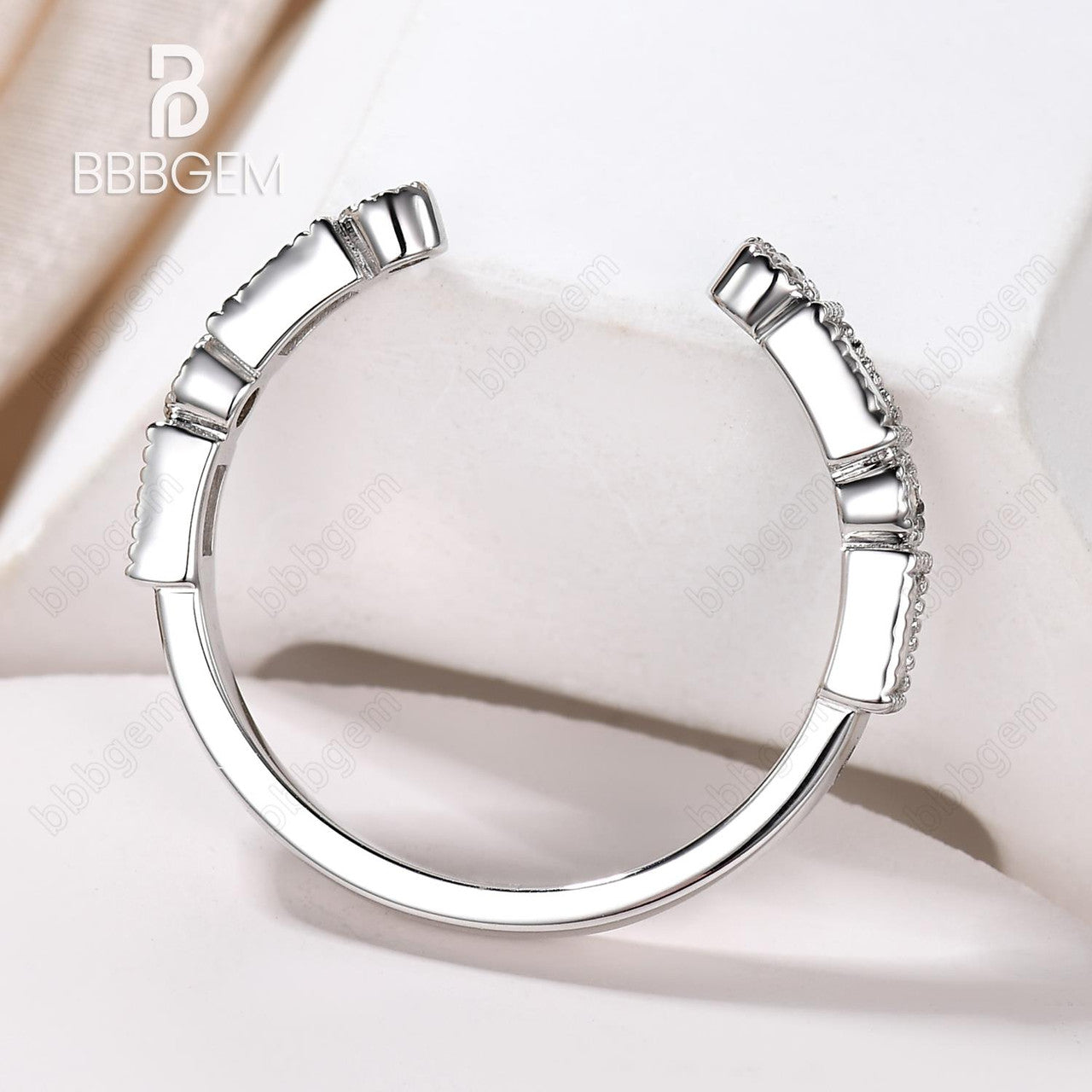 Open Gap White Gold Wedding Band with Milgrain Detailing - Baguette & Round Moissanite Diamond Bridal Ring Set - Perfect for Engagement, Anniversary, and Bridal Jewelry Gifts