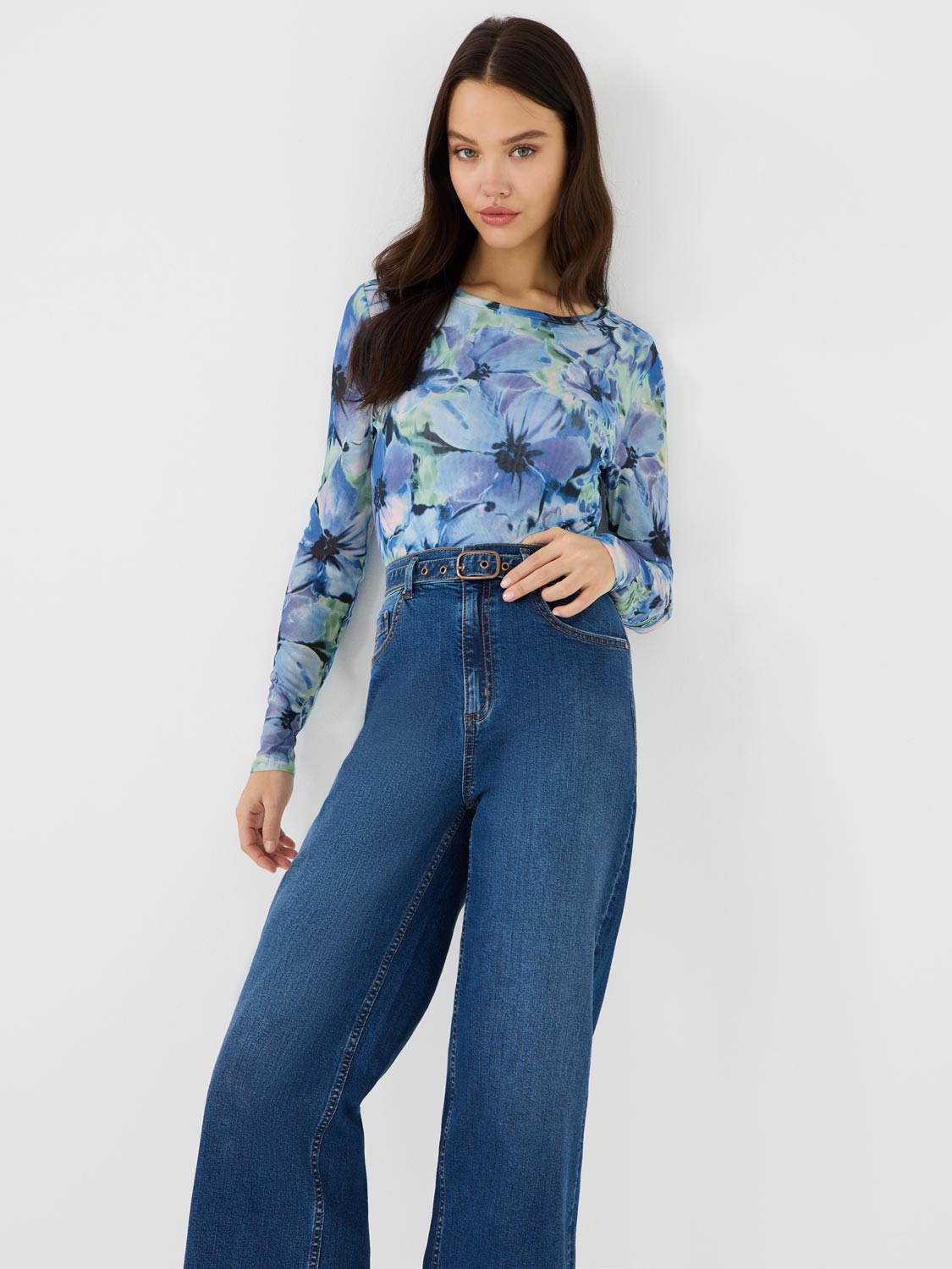 Floral Print Crew Neck Mesh Top for Women - Breathable Summer Blouse for Casual Outings & Beach Wear