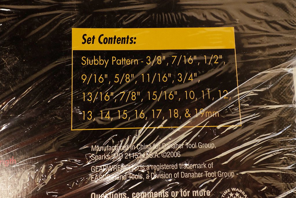 GearWrench 20-Piece SAE/Metric Stubby Combination Wrench Set (Non-Ratcheting Box End) - Perfect for Tight Spaces & Automotive Repairs - Brand New in Sealed Plastic Packaging #8190