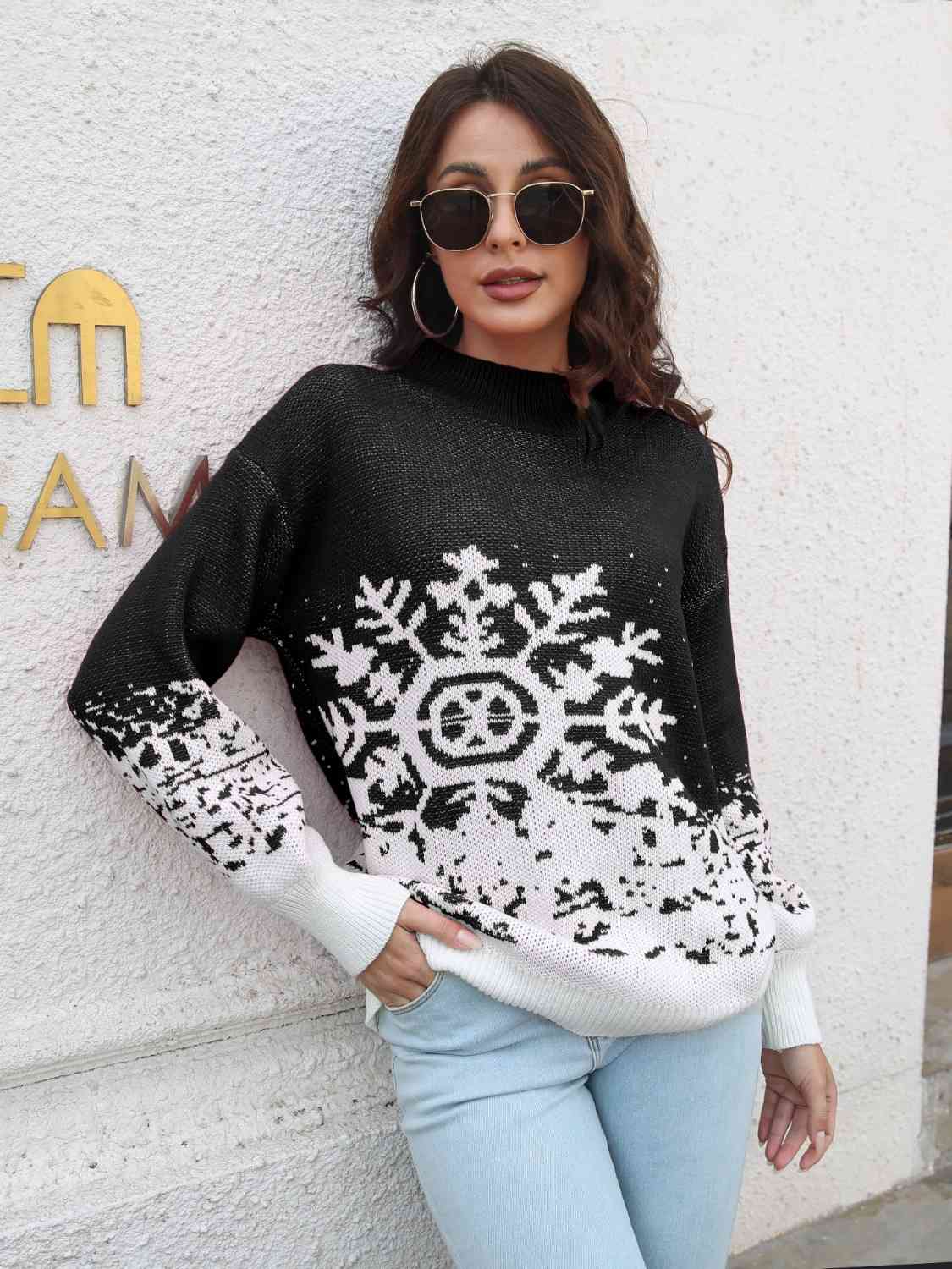 Snowflake Pattern Mock Neck Sweater for Women - Cozy Winter Knit Pullover for Christmas & Holiday Outfits