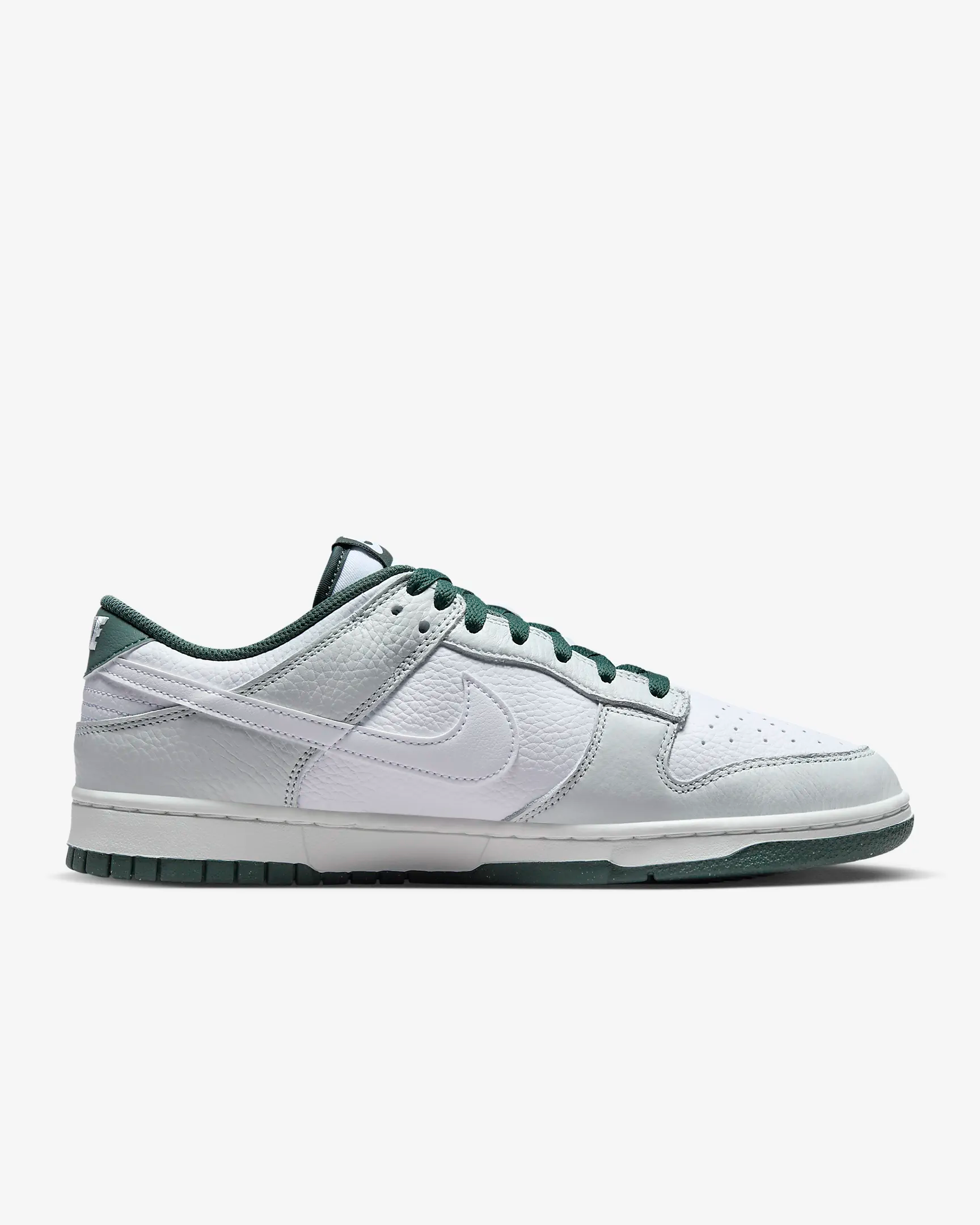 Nike Men's Dunk Low Retro SE Sneakers - Photon Dust, Vintage Green, Summit White | Casual & Streetwear Shoes for Everyday Comfort & Style
