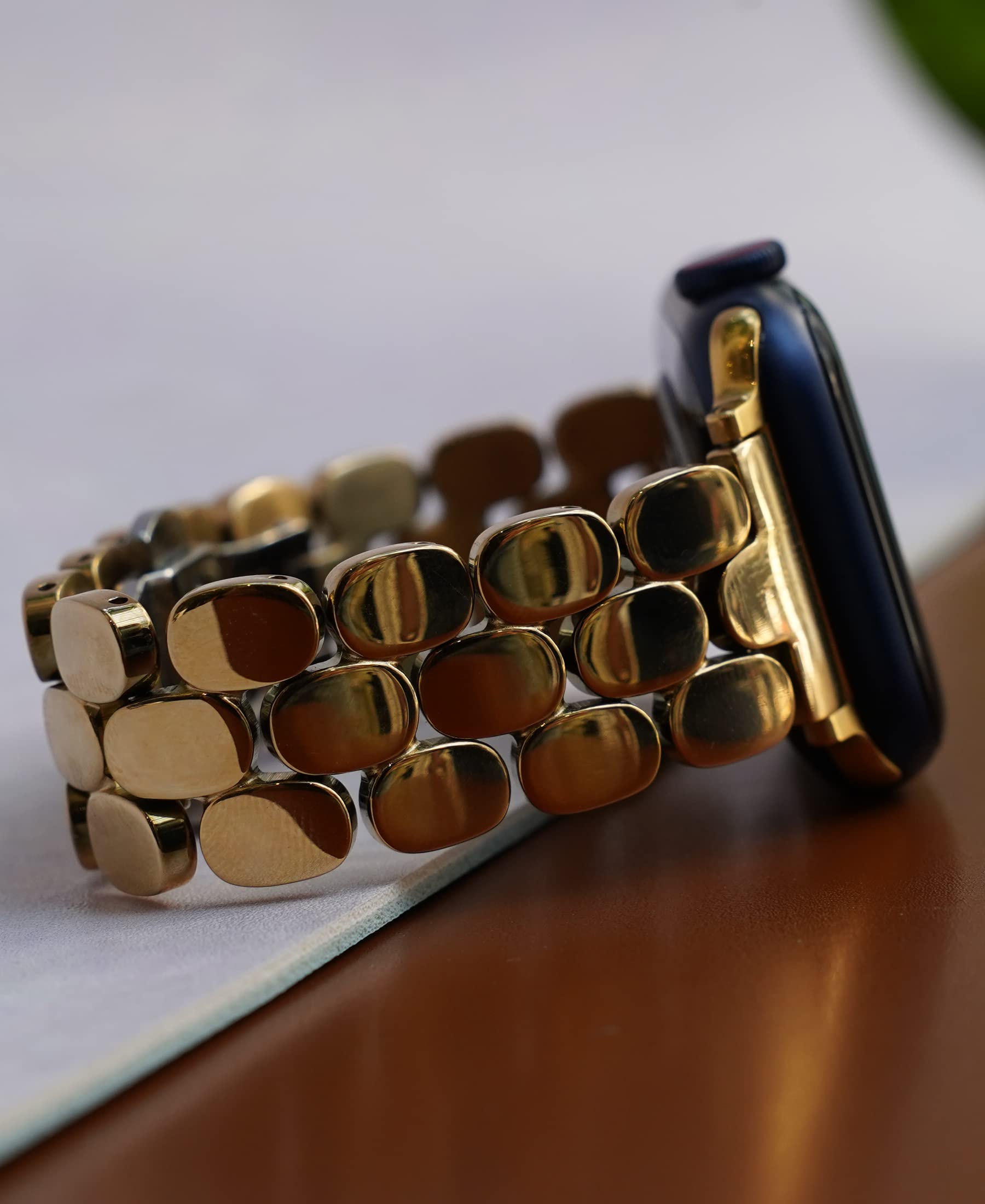 Stylish & Durable Apple Watch Bands for Women - Compatible with 38mm/40mm/41mm/42mm/44mm/45mm/46mm/49mm Models (Series 1-10 & SE) - Fashionable Gold, Silver & Rose Gold Metal Bands - Perfect for Workouts, Office Wear & Everyday Use
