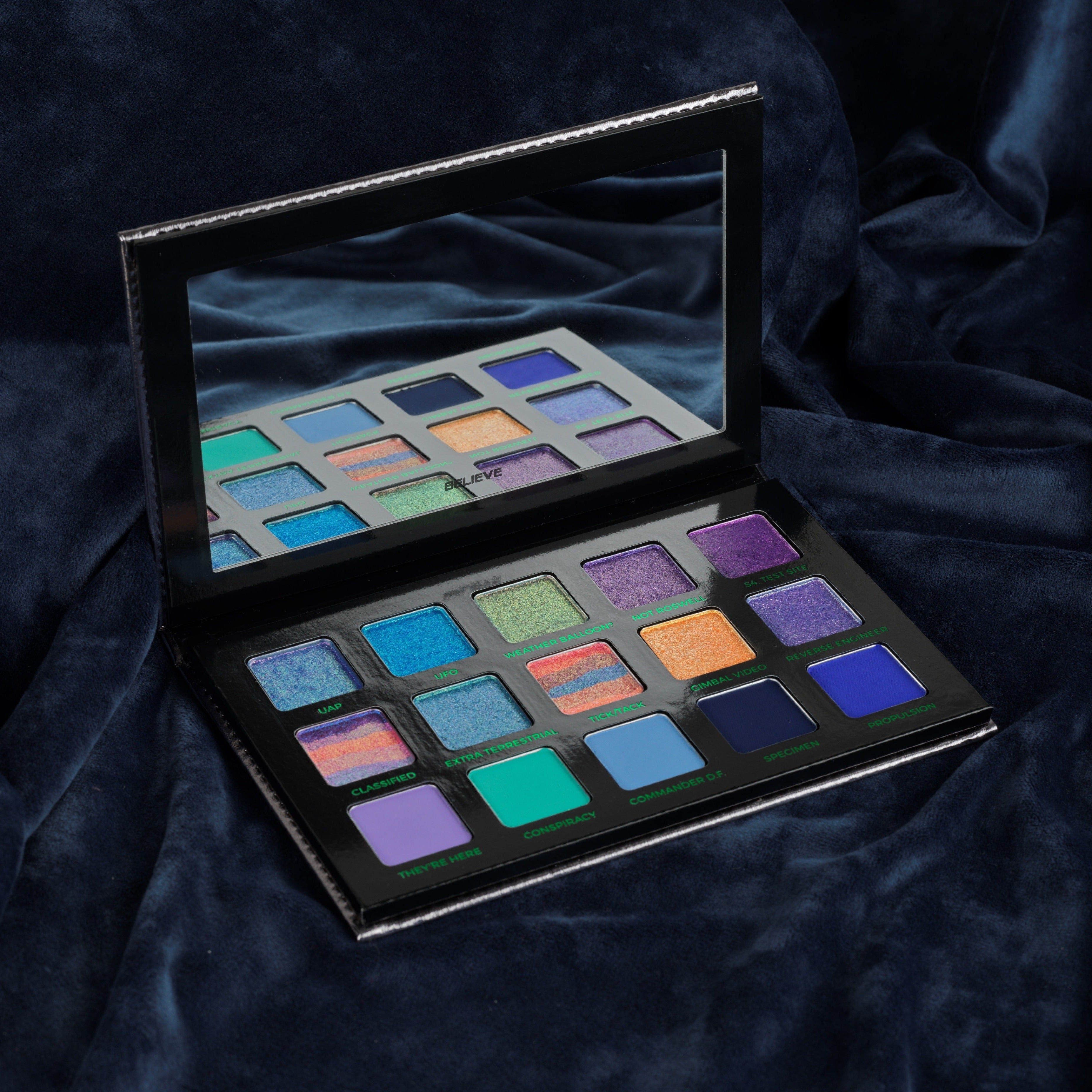 Element 115 Eyeshadow Palette - 16 Highly Pigmented Matte & Shimmer Eyeshadows for Stunning Eye Makeup | Perfect for Party, Date Night & Special Occasions
