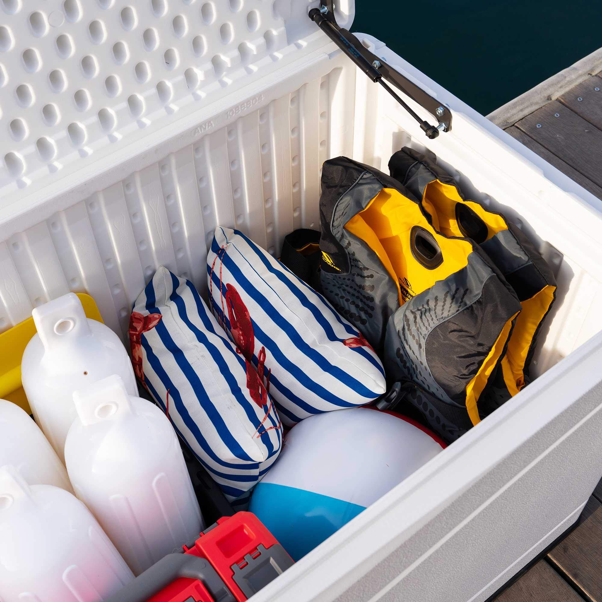 Lifetime 60348 130 Gallon Marine Dock Deck Box in Arctic White – Perfect for Outdoor Storage, Boat Docks, and Patio Organization