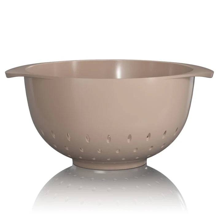 ROSTI Margrethe 4L Colander - Durable Plastic Kitchen Strainer for Pasta, Vegetables & Fruits - Perfect for Cooking, Baking & Meal Prep