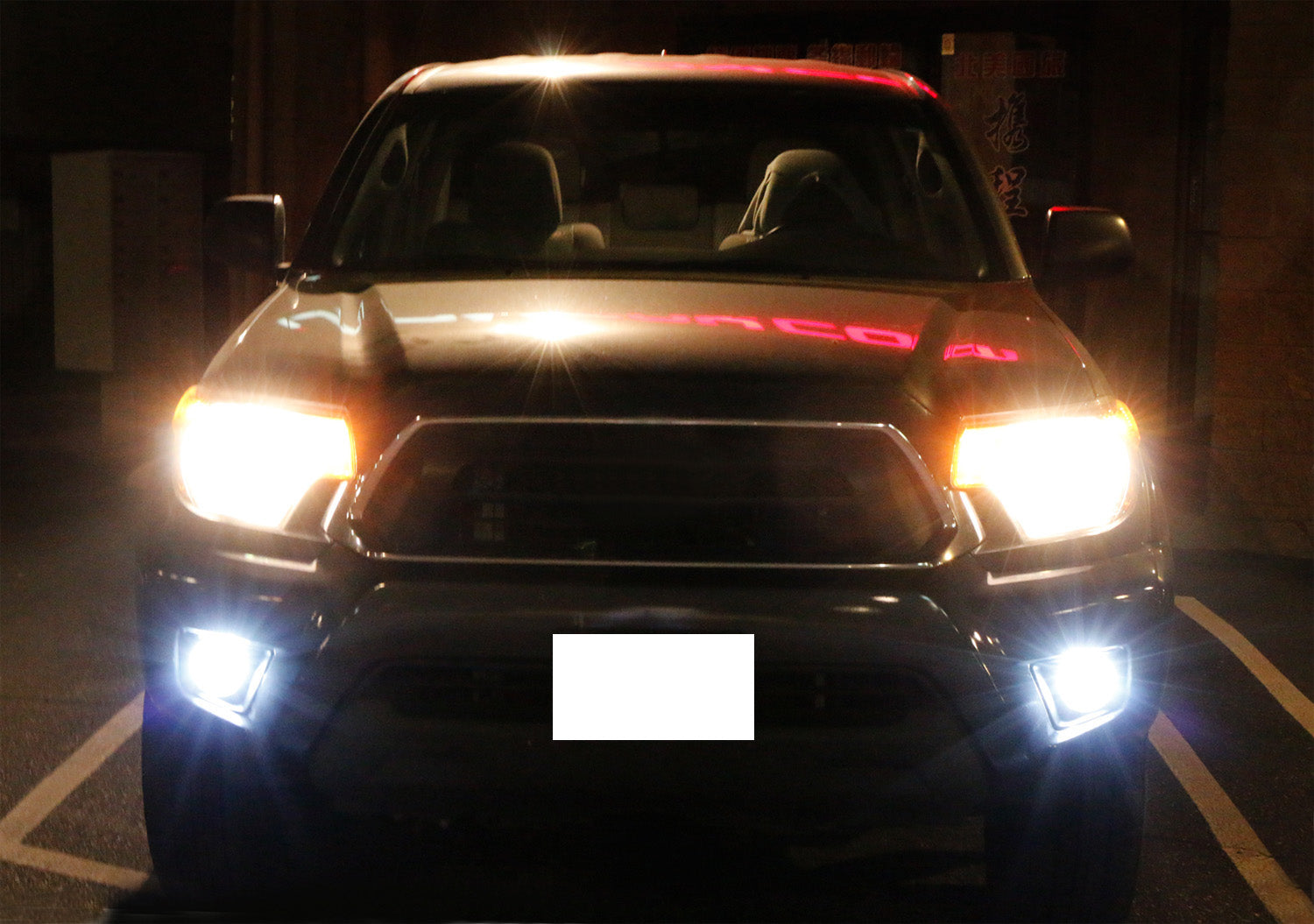 20W High Power LED Fog Light Kit with Clear Lens & 3 Stripe White - Compatible with Nissan Infiniti - Perfect for Night Driving & Foggy Conditions
