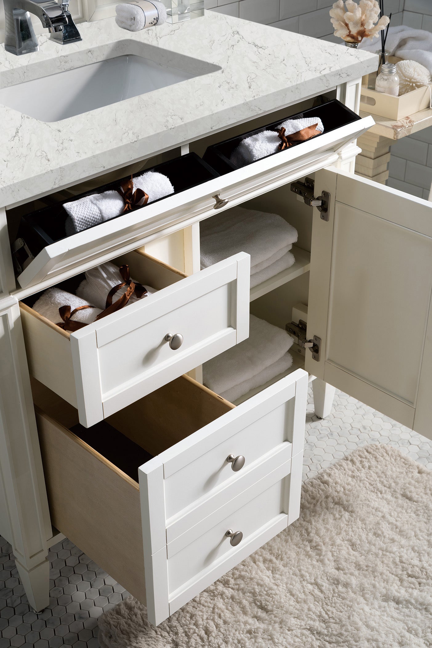 Brittany 36-Inch Bright White Bathroom Vanity with 3CM Eternal Jasmine Pearl Quartz Countertop – Perfect for Modern Master Bath & Powder Room Remodels