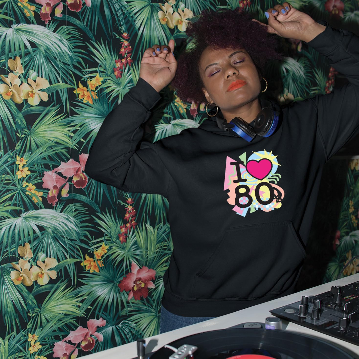 Lepni.me Vintage 80s Hoodie Sweatshirt - Retro Old School Band Concert Merchandise | Soft Unisex Pullover for Music Lovers, Casual Wear & Concert Outfits