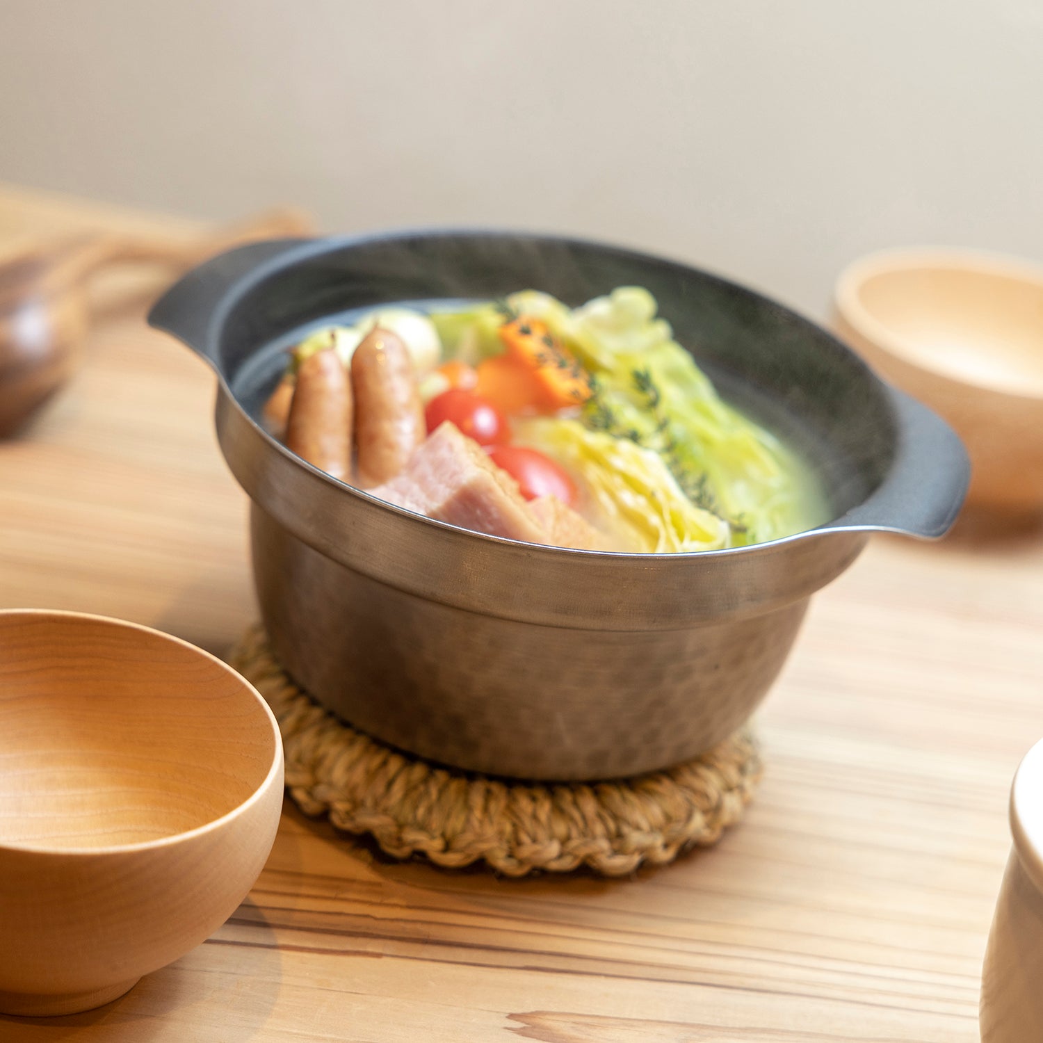 Hario Induction Rice Cooker with Glass Lid - 3L Capacity, Stainless Steel Pot, Perfect for Cooking Rice, Stews & Soups - Ideal for Home Kitchens & Small Families