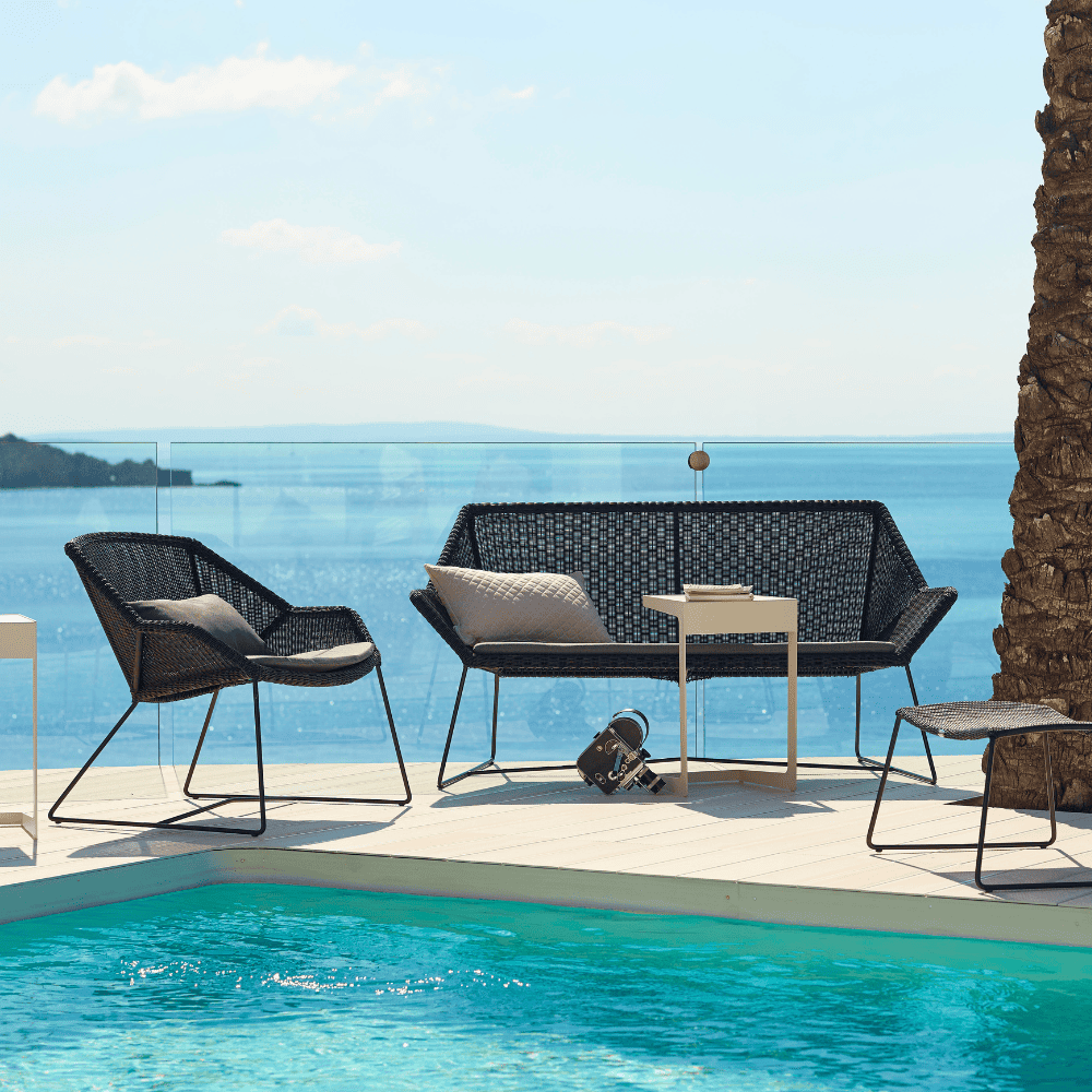 Breeze Outdoor Lounge Chair - Lightweight & Weather-Resistant Patio Furniture for Poolside, Garden, and Backyard Relaxation