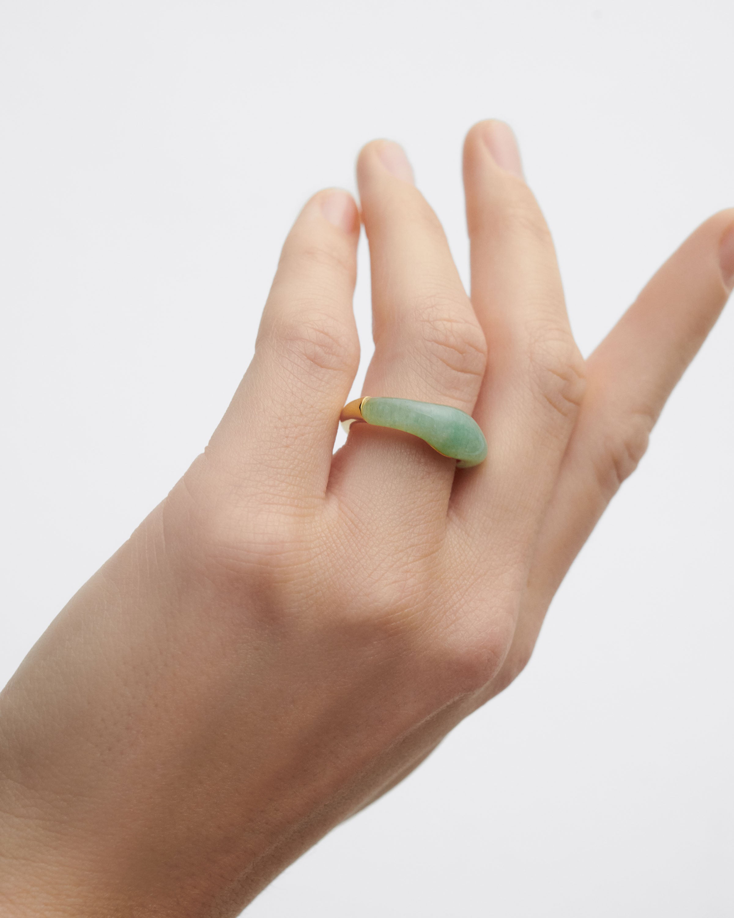 Green Aventurine Nami Ring – Elegant Healing Crystal Jewelry for Women | Perfect for Meditation, Yoga & Spiritual Gifts