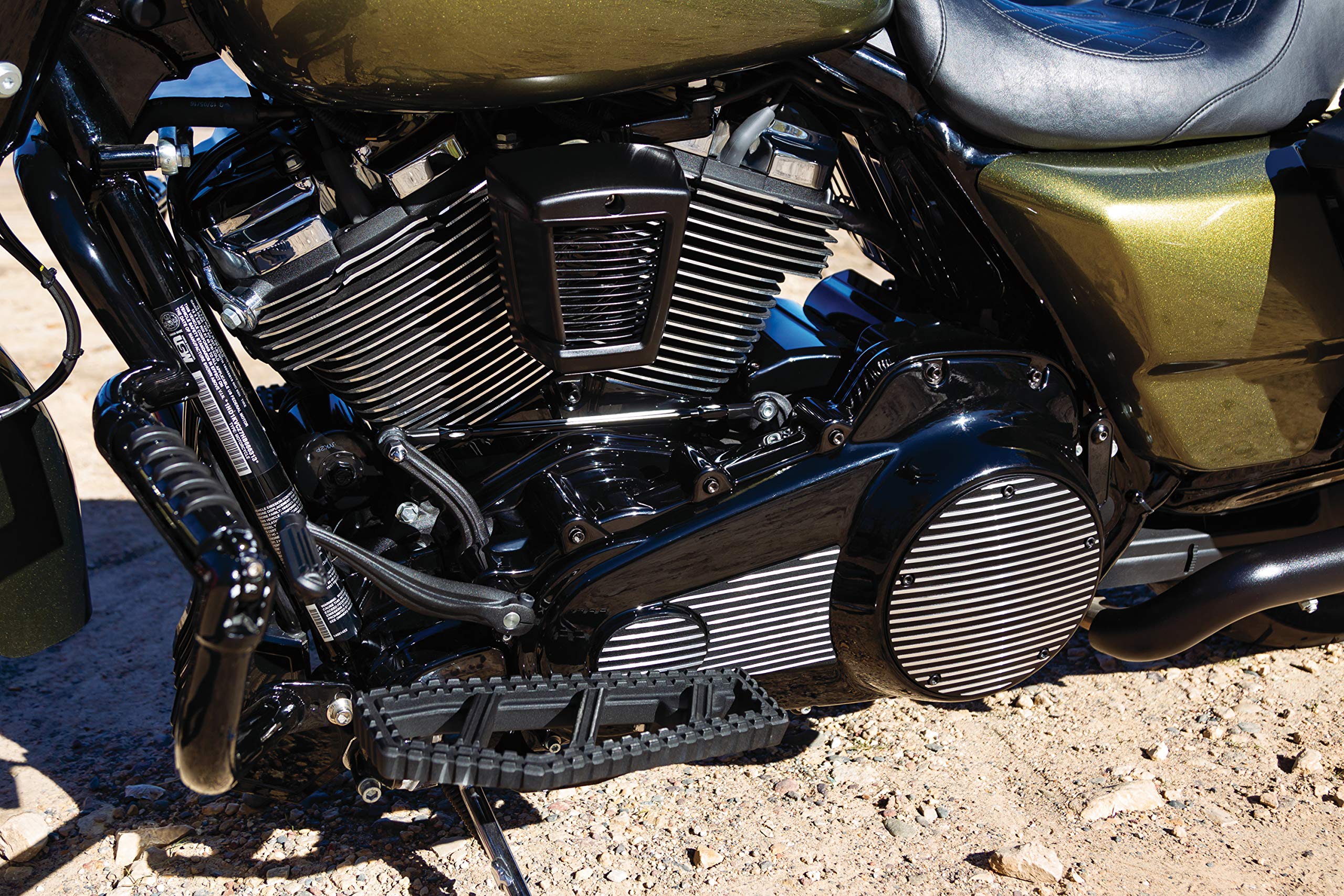 Kuryakyn Precision™ Inner Primary Cover for Harley-Davidson Motorcycles - Gloss Black Finish | High-Performance Engine Protection | Ideal for Custom Bike Builds & Maintenance Upgrades