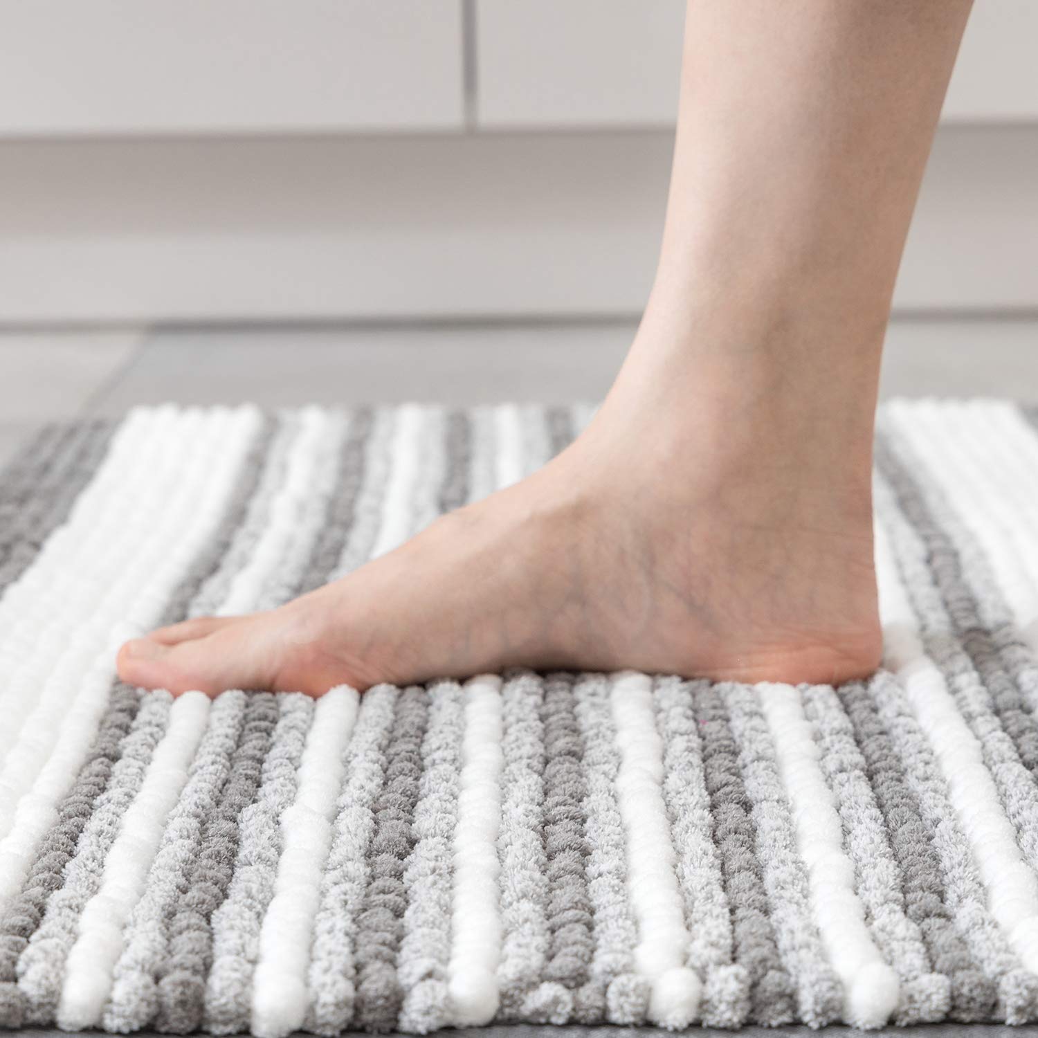 Ashler Chenille Bathroom Rug Set - Non-Slip Machine Washable Bath Mat, Ultra Soft Luxury Shower Rugs (2-Piece) - Fast Drying Water Absorbent Carpet for Bathtub & Shower Floor - Grey 17x24 & 26x44 Inches - Perfect for Bathroom Safety and Comfort