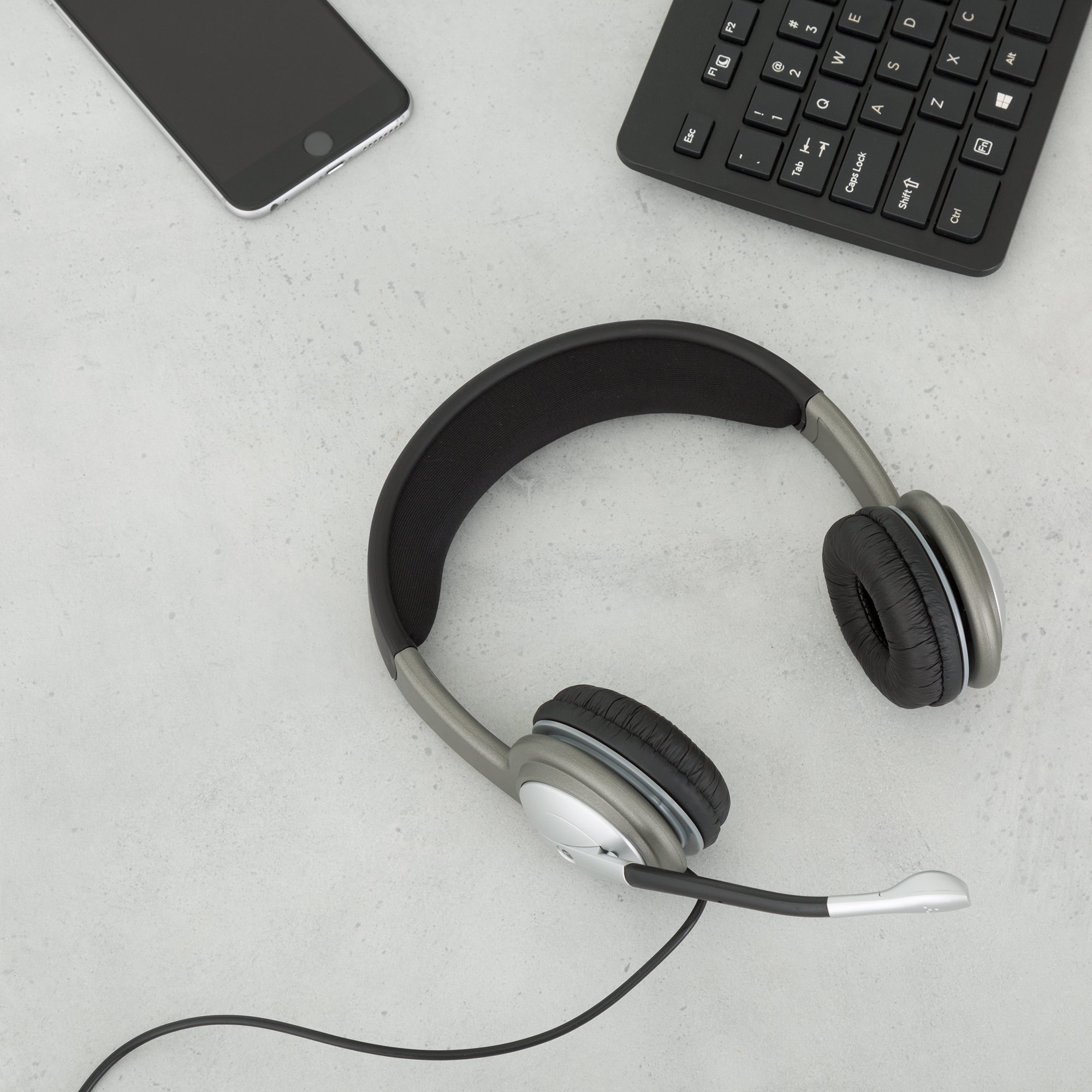 Egghead EGG-IAG-3002TRSS-10-PK-SO Mobile-Ready Multimedia Headset with Boom Microphone - 10 Pack for Business, Call Centers & Remote Work