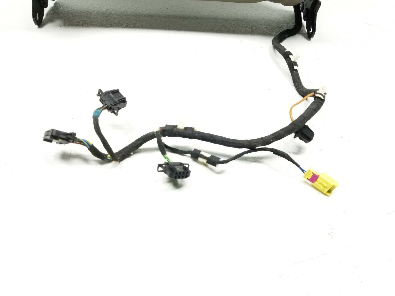 04 09 Audi A8 Front Seat Upper Cushion Right Passenger Side OEM Replacement - Perfect for Car Interior Repair & Comfort Upgrade