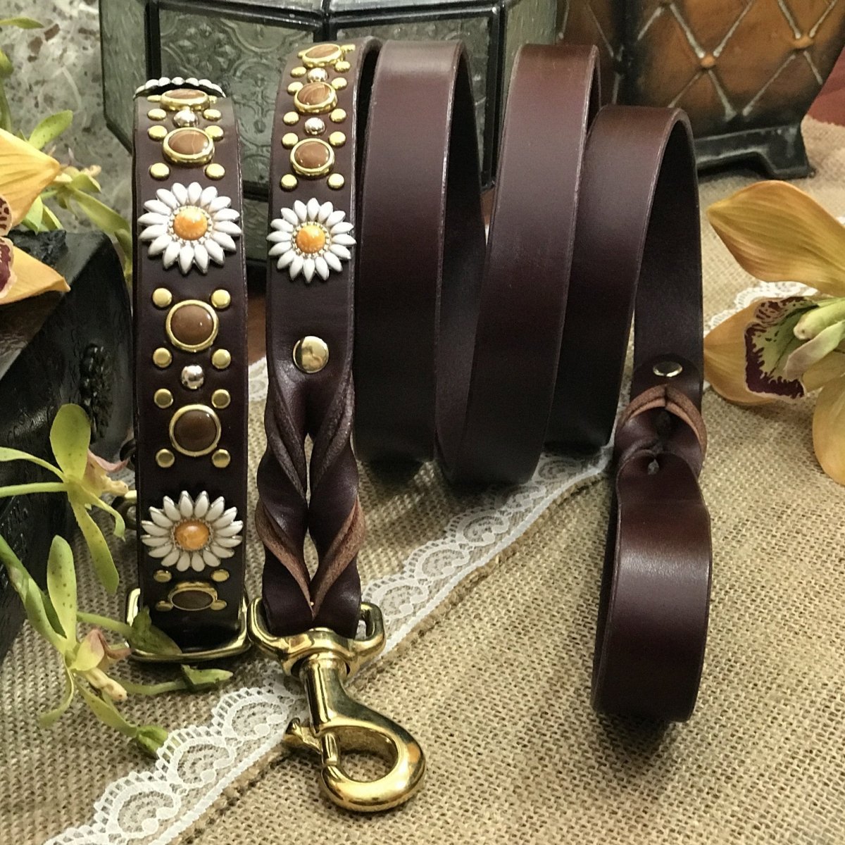 Premium Yessena Designer Leather Dog Collar - Handcrafted Genuine Leather Pet Collar with Adjustable Buckle - Perfect for Daily Walks, Training & Fashionable Outfits