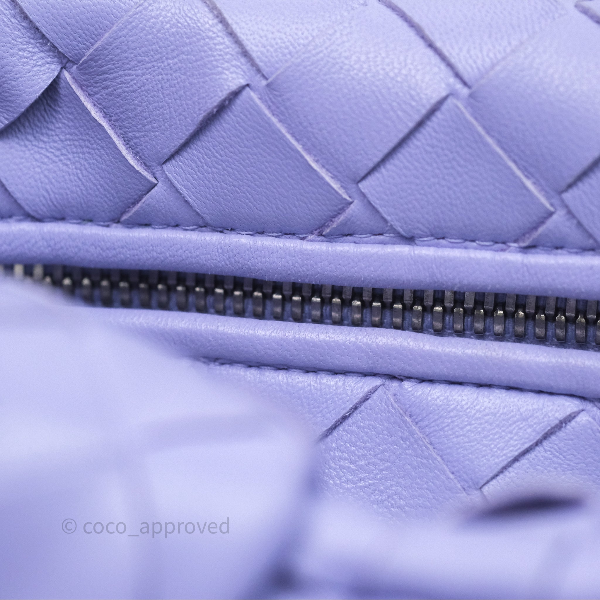 Bottega Veneta Mini Jodie Bag in Purple Intrecciato Lambskin Leather - Perfect for Everyday Use, Date Nights & Special Occasions
