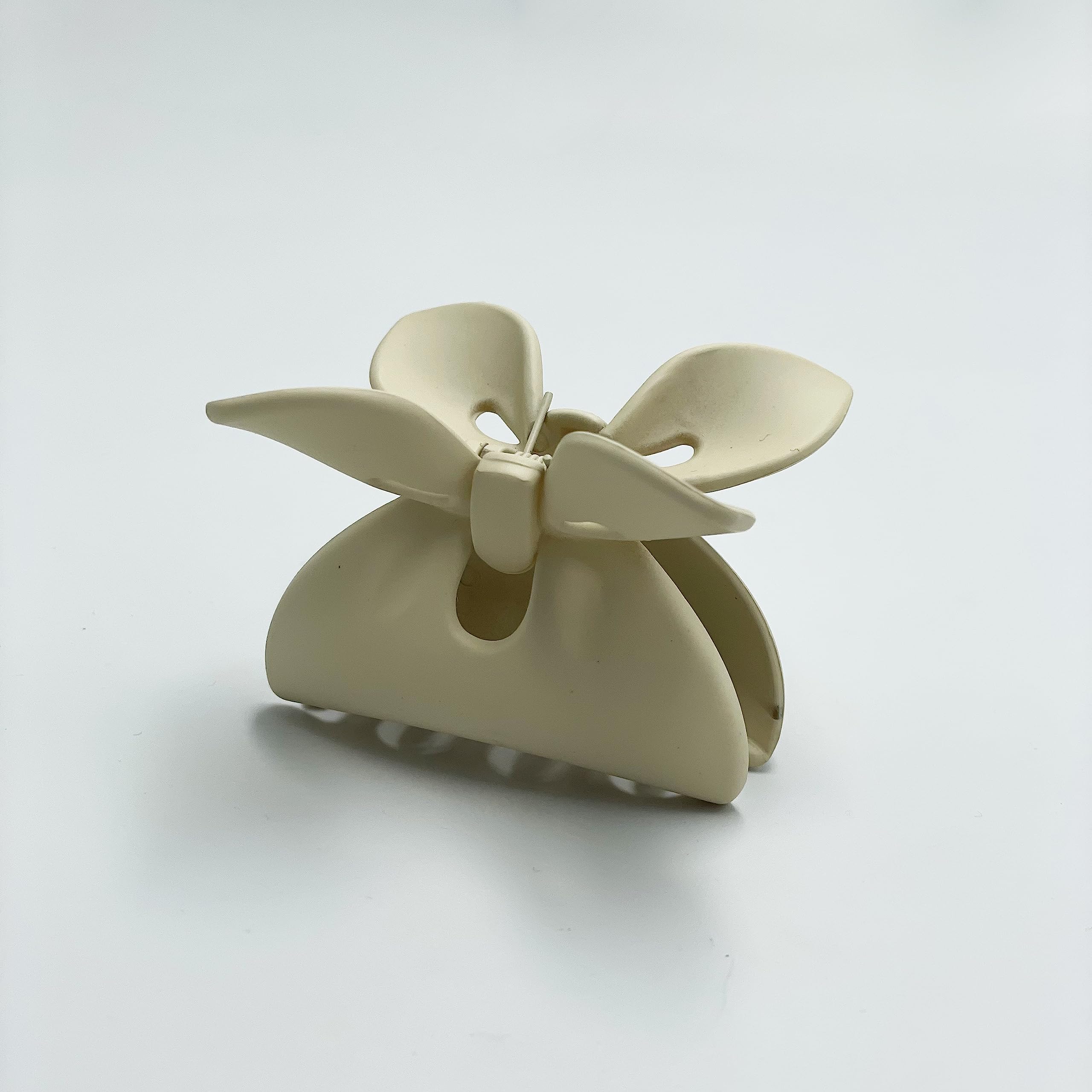 Trendy Butterfly Knot Claw Clip - Strong Grip Hair Clips for Women, Durable Hair Accessories for Ponytails & Updos - Perfect for Everyday Use, Work & Special Occasions