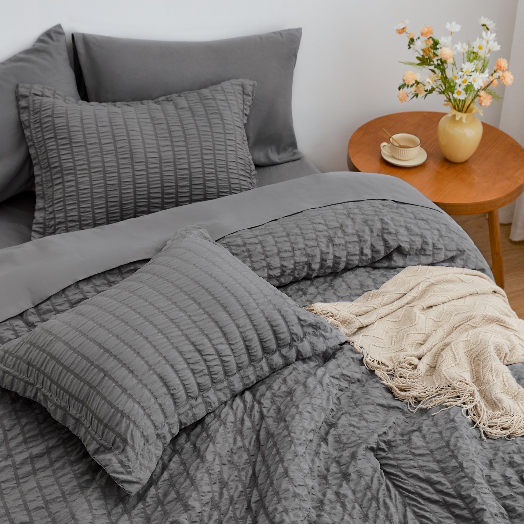 Love's Cabin Seersucker Dark Grey Queen Comforter Set - 7 Piece All Season Bedding Set Includes Comforter, Flat Sheet, Fitted Sheet & Pillowcases | Perfect for Master Bedroom, Guest Room & Vacation Homes