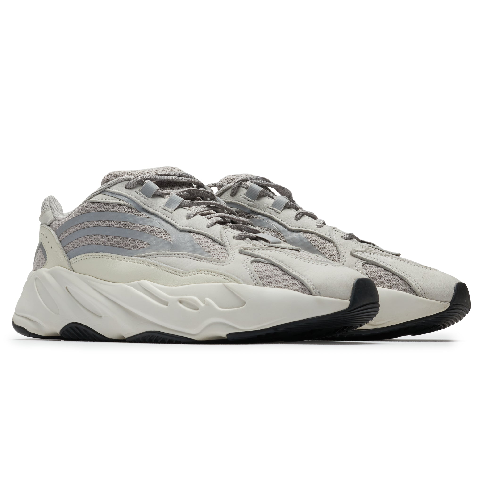 Authentic Pre-Owned Adidas Yeezy Boost 700 V2 Static Sneakers - Men's/Women's Casual & Athletic Shoes for Running, Gym & Streetwear Fashion