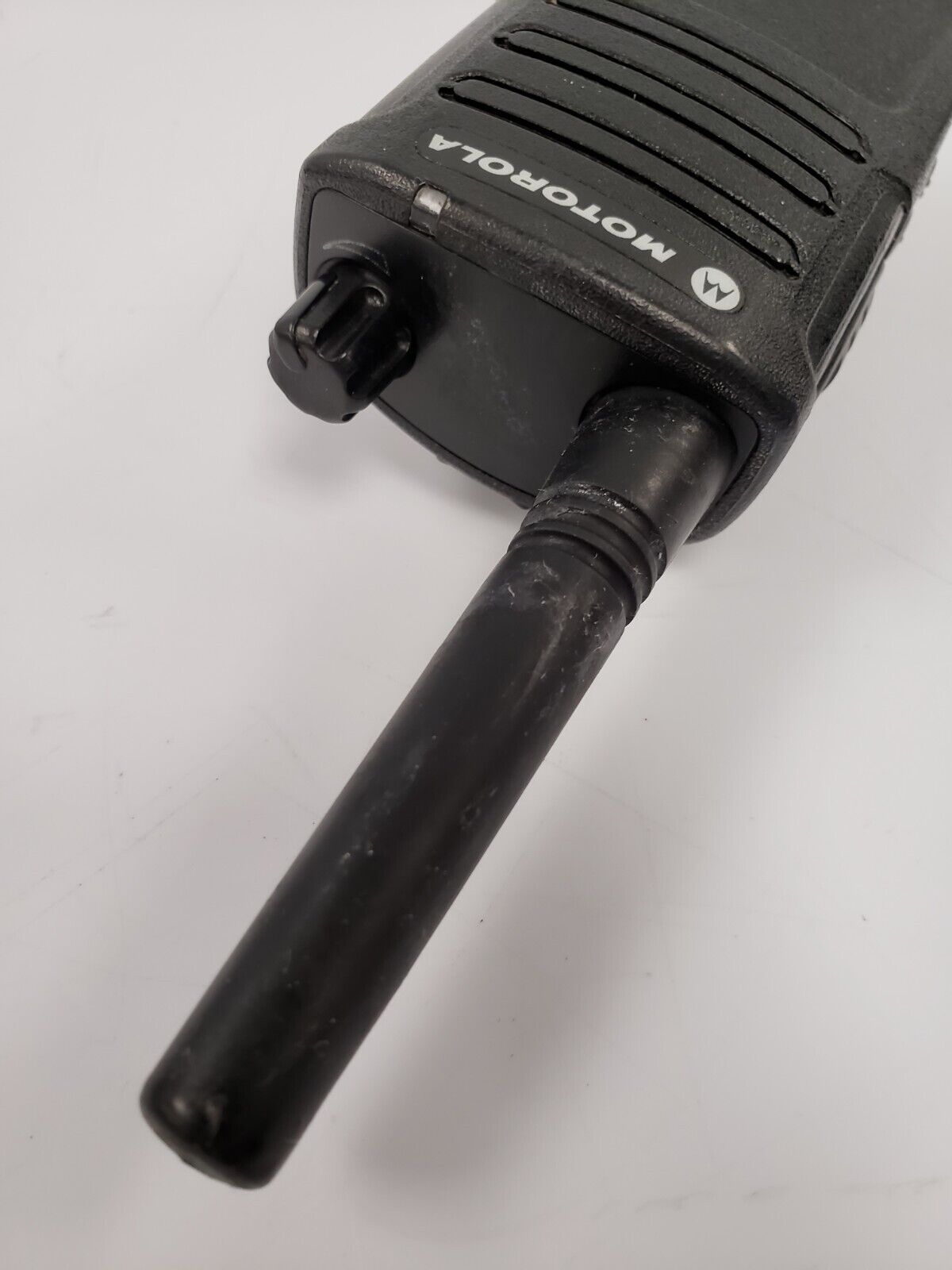 Motorola RMU2043 Two-Way Radio - Long Range Walkie Talkie for Business & Outdoor Adventures - Stay Connected Anywhere
