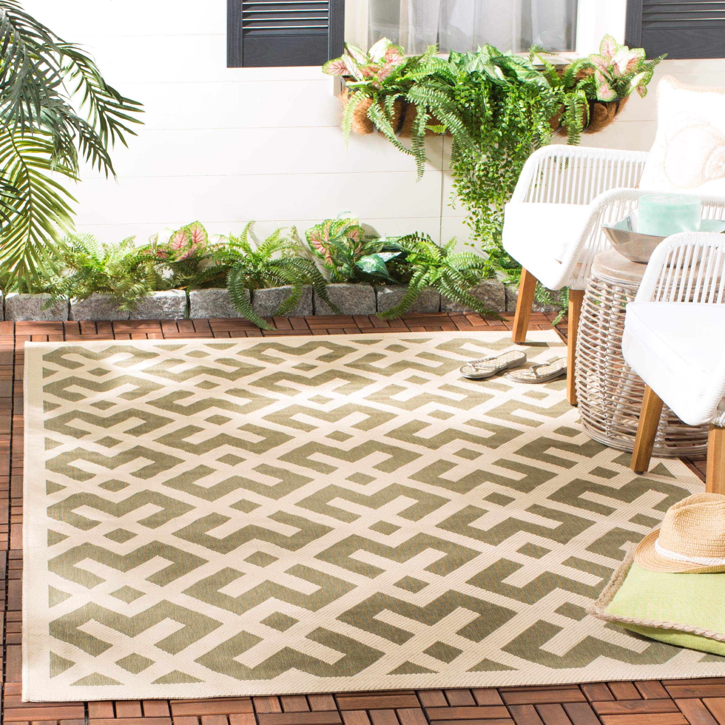 SAFAVIEH Courtyard Collection 8' x 11' Green/Bone Indoor Outdoor Rug - Waterproof, Stain Resistant, Easy to Clean for Patio, Backyard, Mudroom, Deck & Poolside Use
