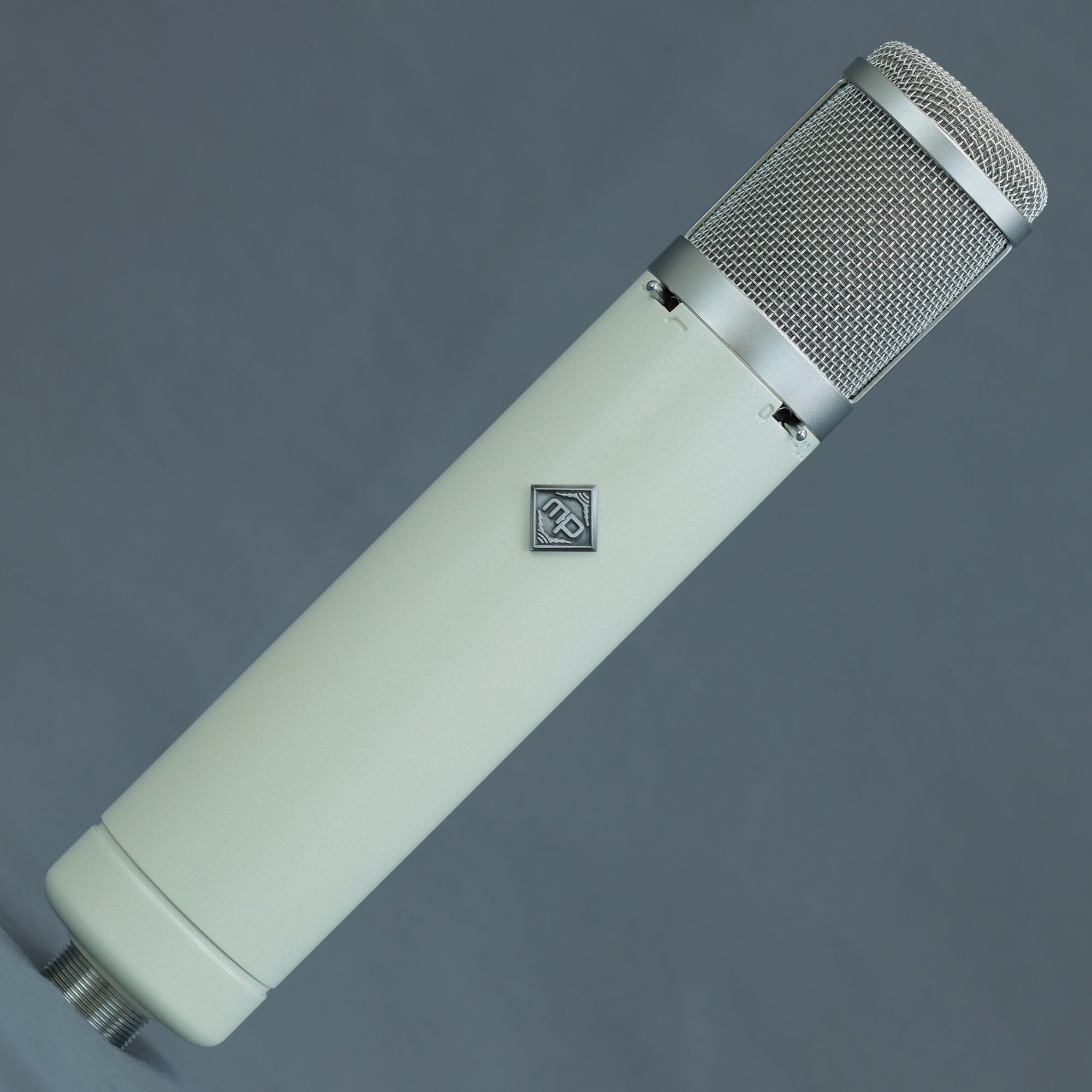 V251 Tube Condenser Microphone - Professional Studio Recording Mic for Vocals, Instruments & Podcasting - Perfect for Home Studios, Live Performances & Voice Overs