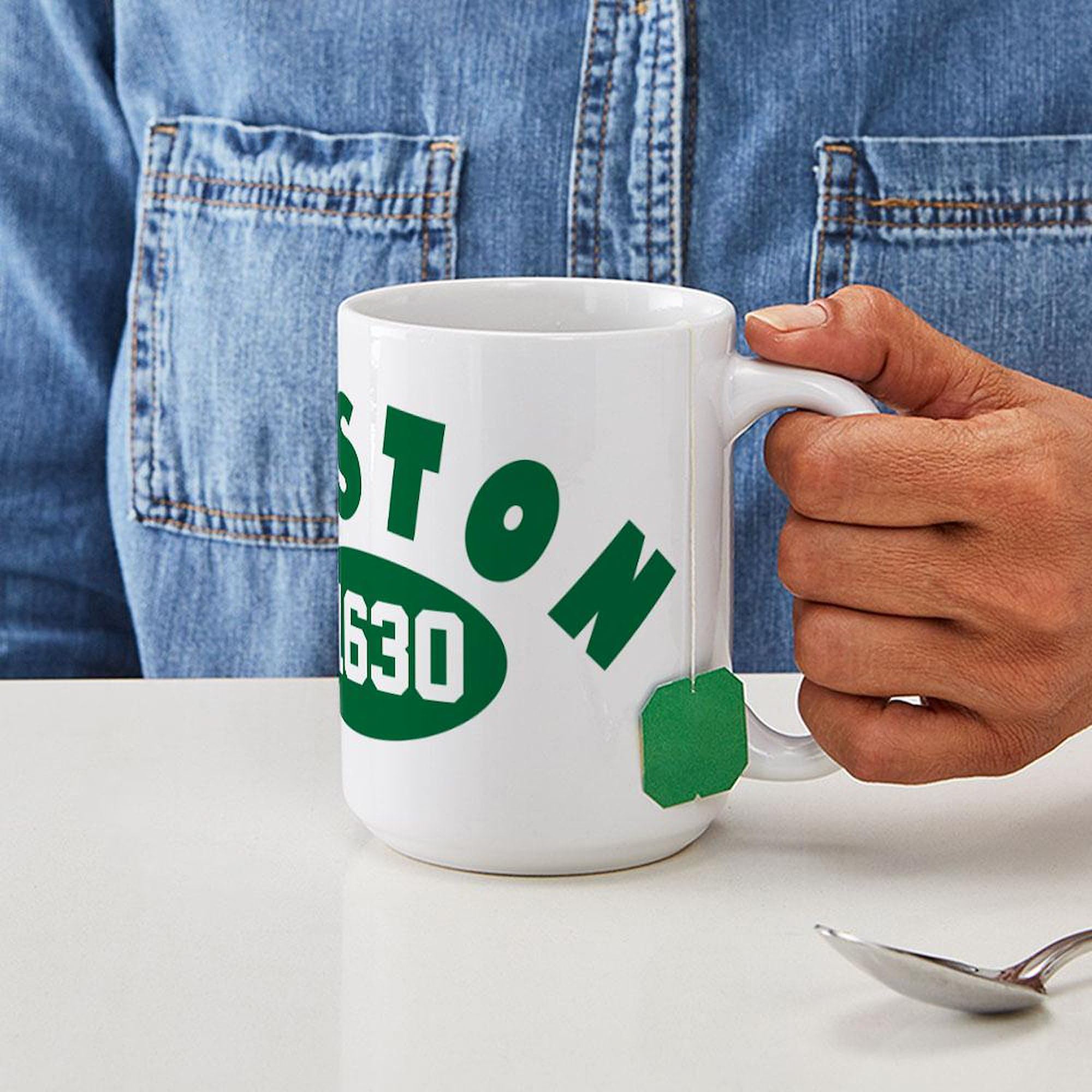 Boston Themed 15 oz (444 ml) Ceramic Coffee Mug - Perfect for Tea, Hot Chocolate & Office Use | Gift Idea for Boston Lovers