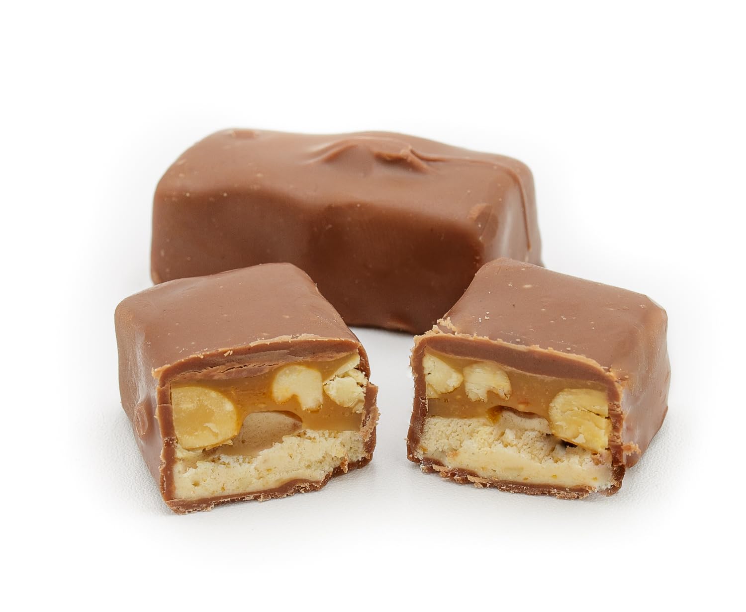SNICKERS FUN SIZE Chocolate Candy Bars 1 lb Bulk Bag - Peanut Caramel Candy, Individually Wrapped Sweet Snacks (26 Pieces) | Perfect for Halloween, Party Favors & Office Treats