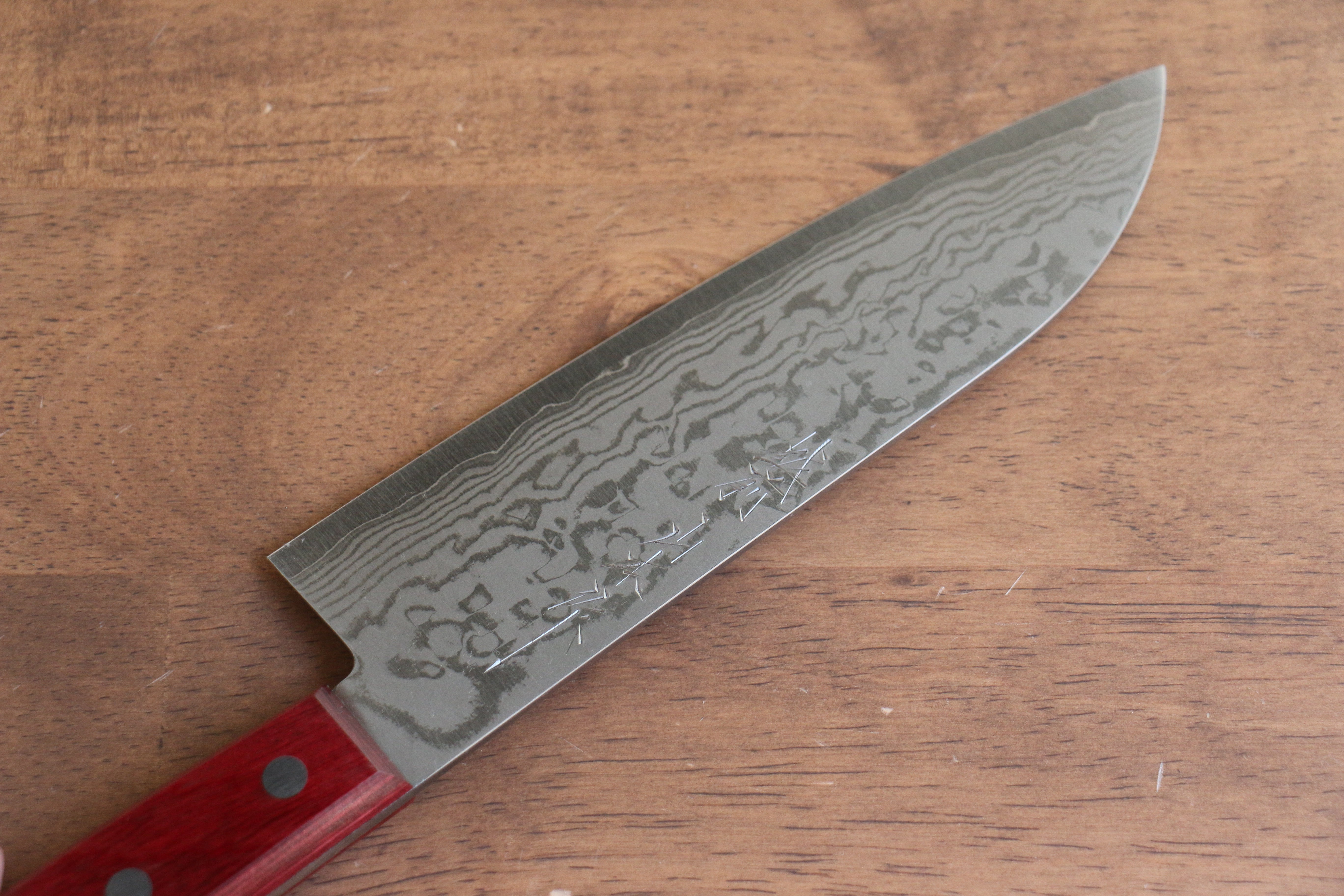 Premium Nao Yamamoto VG10 Damascus Santoku Knife 170mm - Japanese Chef Knife with Red Pakka Wood Handle - Perfect for Slicing, Dicing & Chopping Vegetables, Meat & Fish
